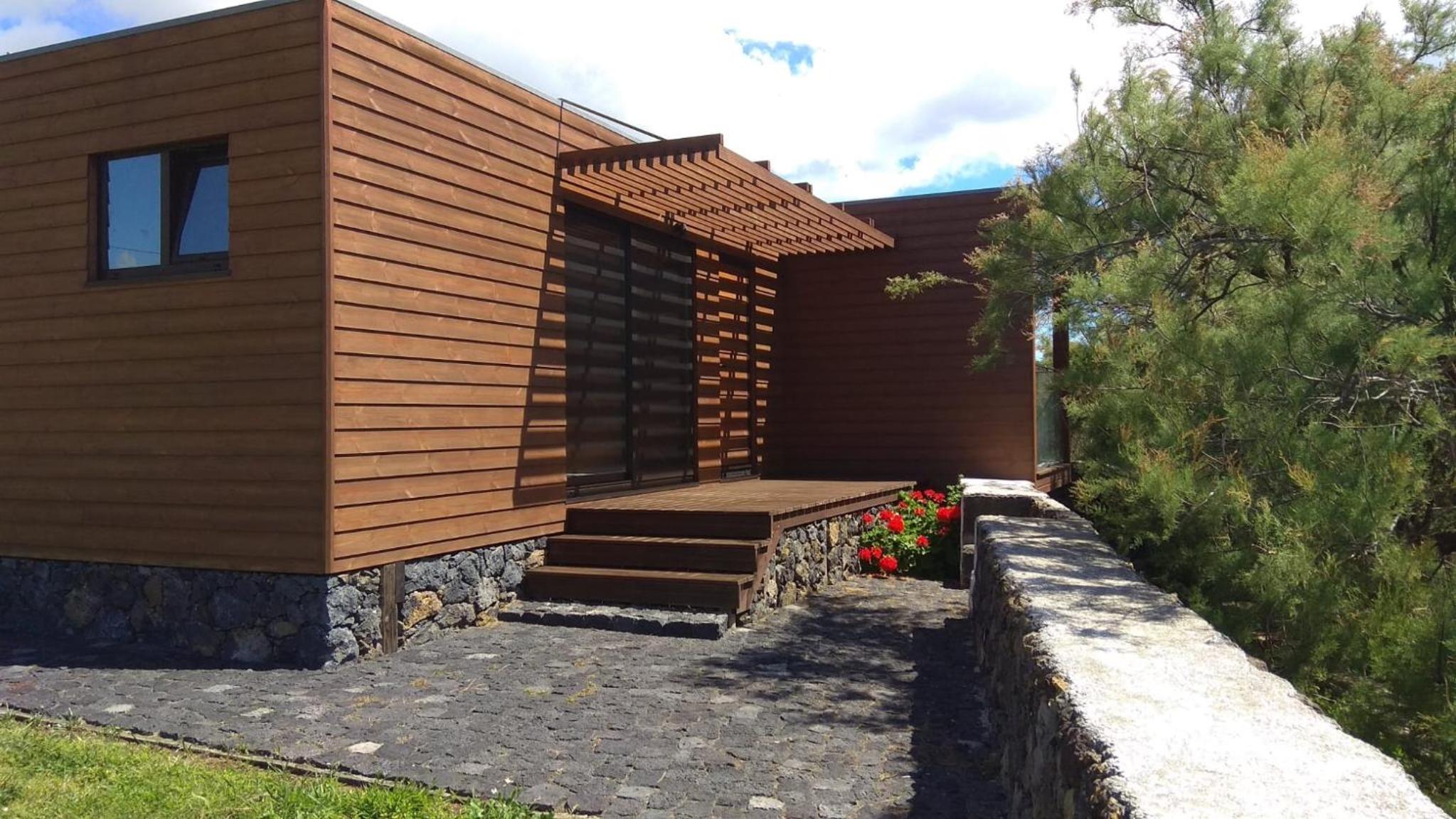 ALLuar Lodge