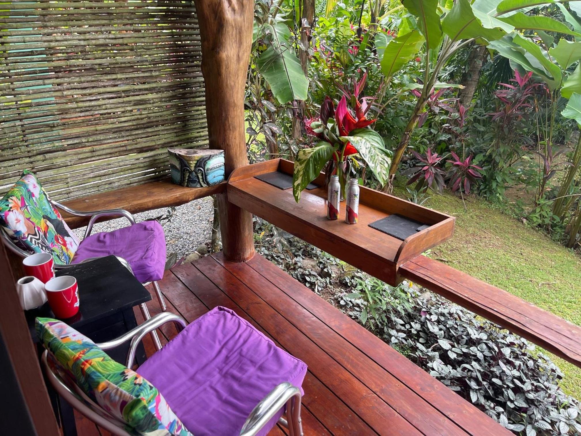 Toucan Villa -riverfront With Pool & Near A Beach