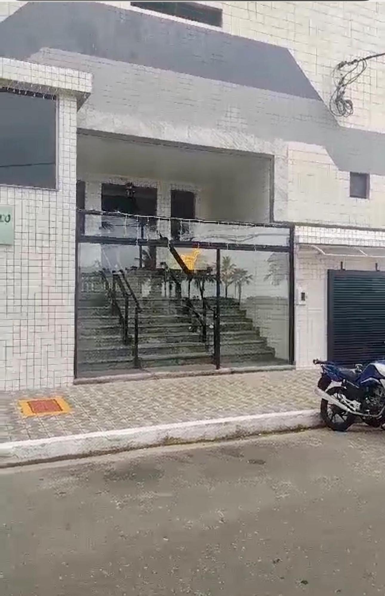 Apartamento com VISTA para o MAR