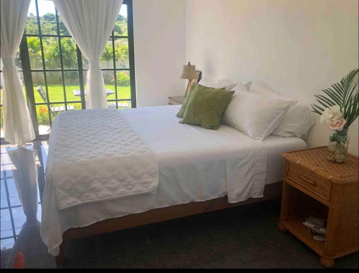 Stylish room by the beach view 4