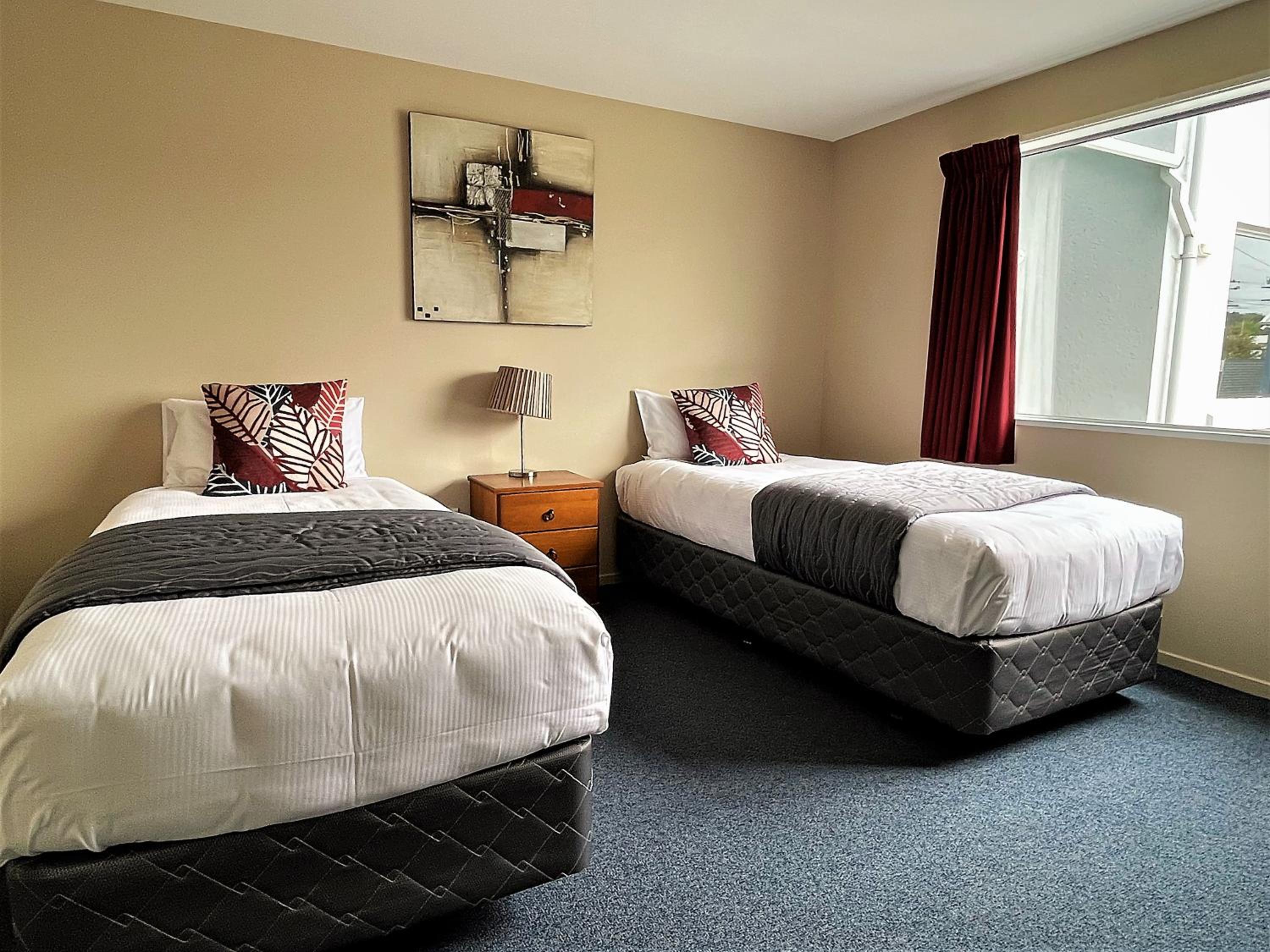 Phoenix Motels