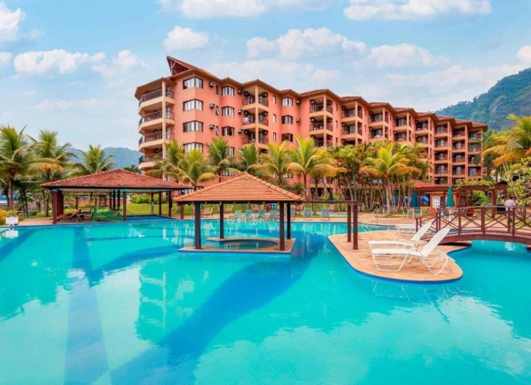 Angra dos Reis - Apartamentos com Vista para o mar OU para piscina Condomínio Porto Bali