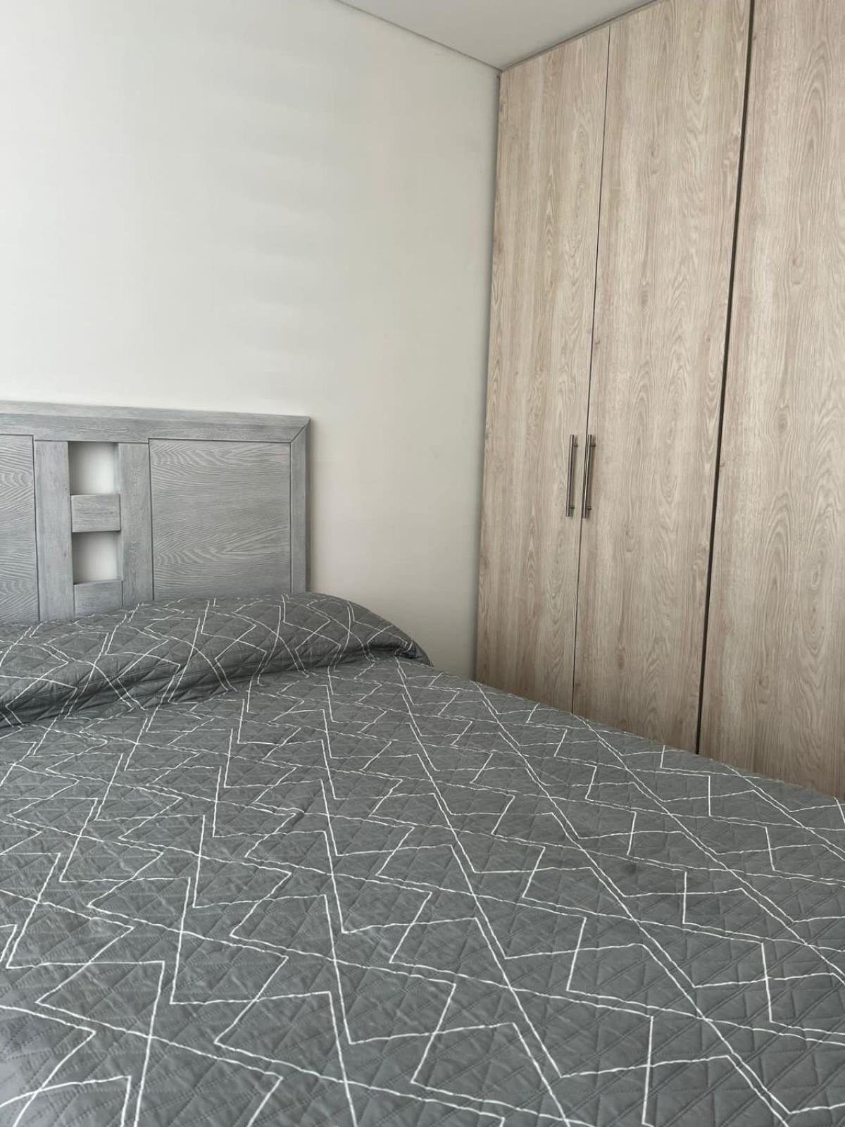 Aqualina Orange Girardot, estrene 84 metros de lujo con aire y wifi 3 habitaciones