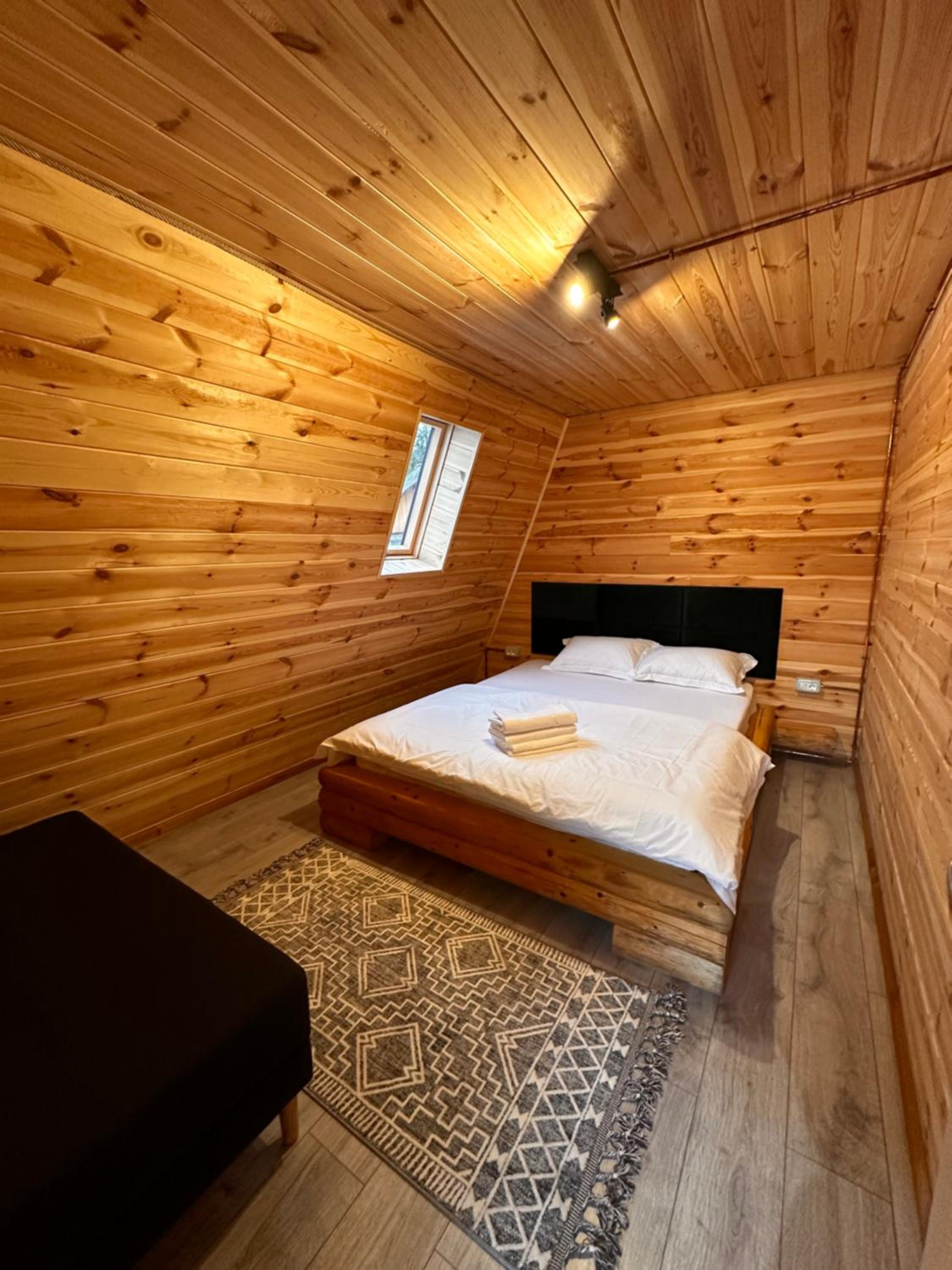 CabanA Comandău