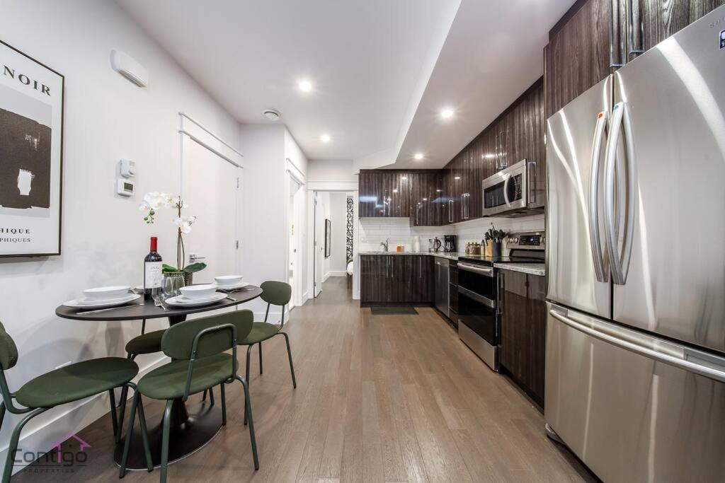La Maison, Near University & DT, 2BR Bsmt Suite, King Bed!