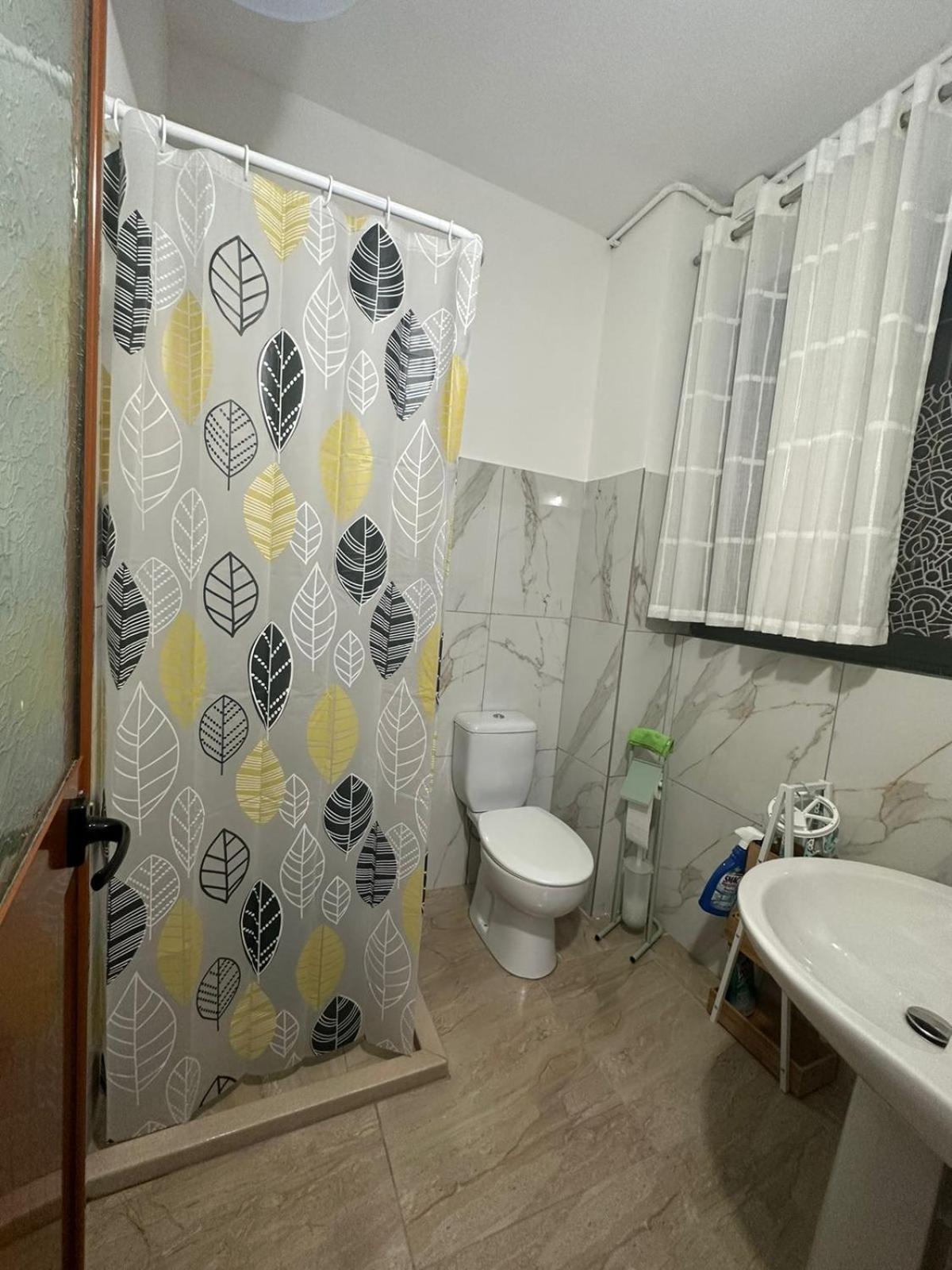 Kleidi's home