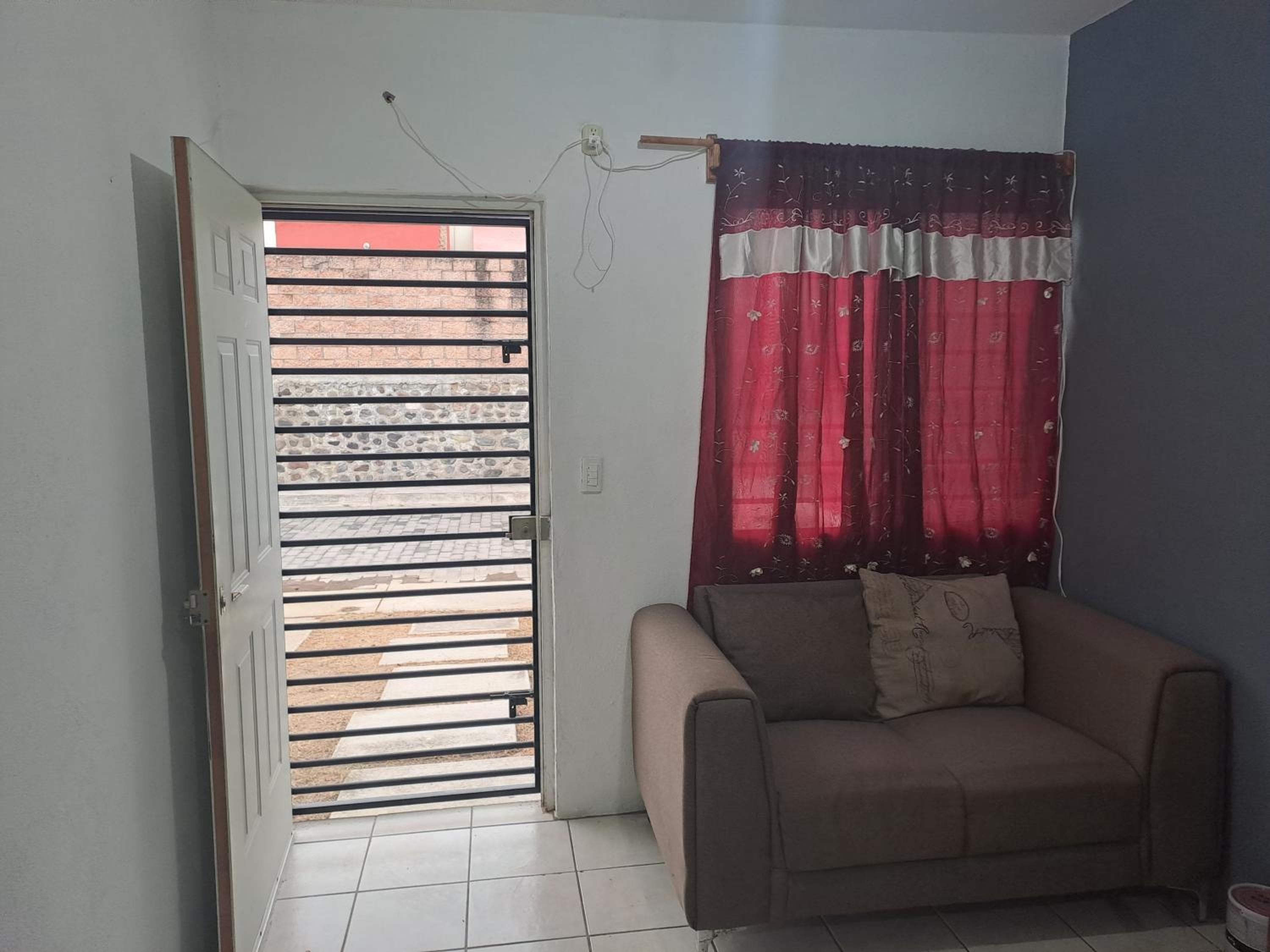 Casa en punta diamante, Reserva ya