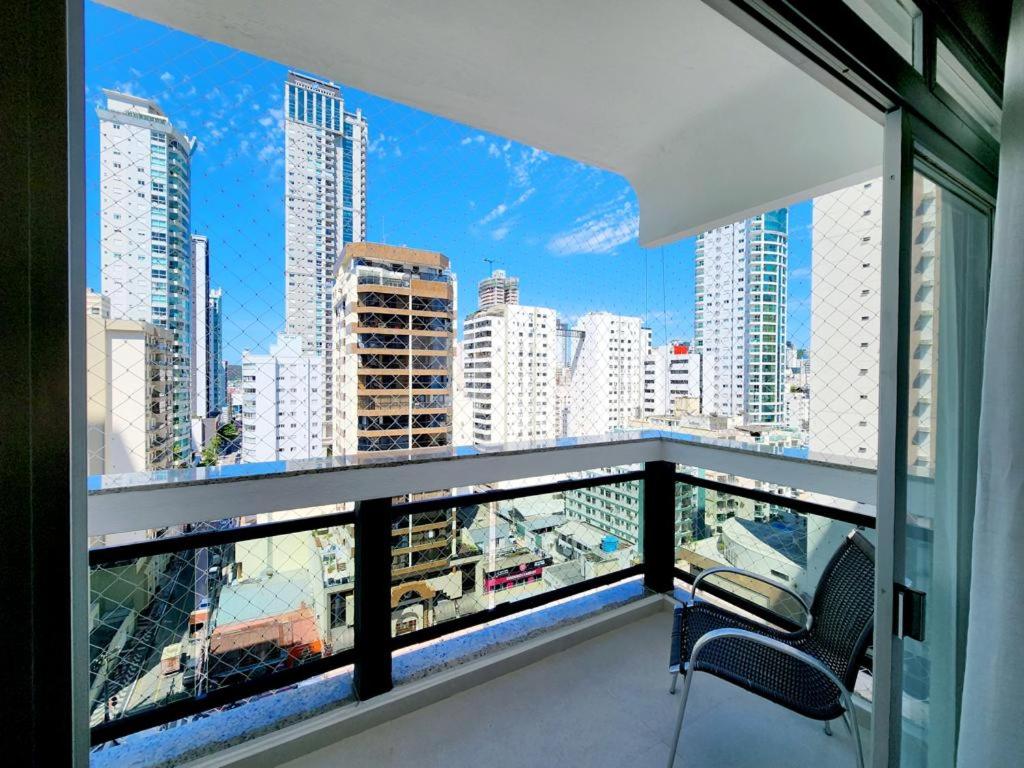 Balneário Camboriú Alto padrão Av Atlântica