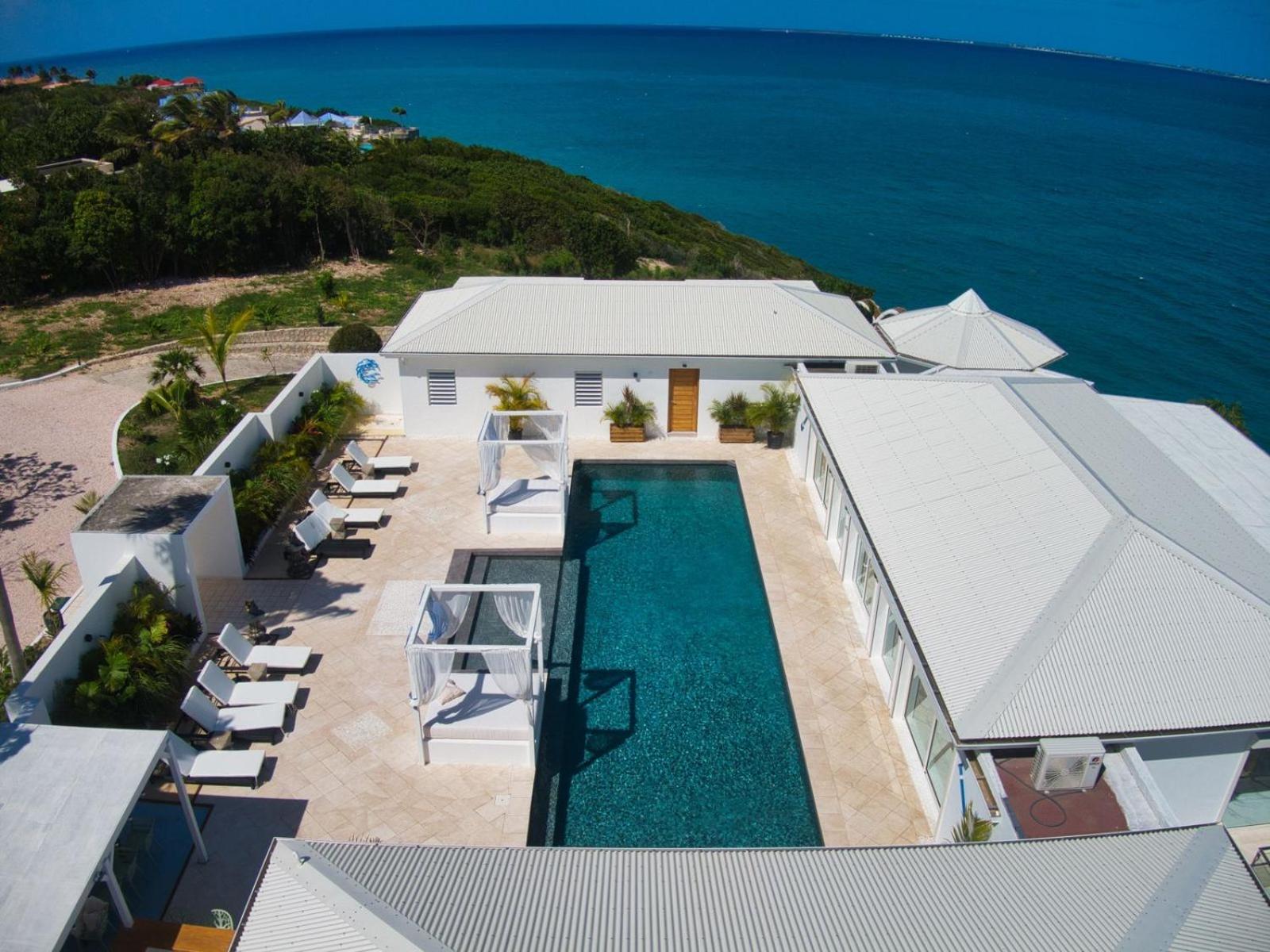 Infinity Blue Villa 180° ocean view -Beach access -Terres Basses