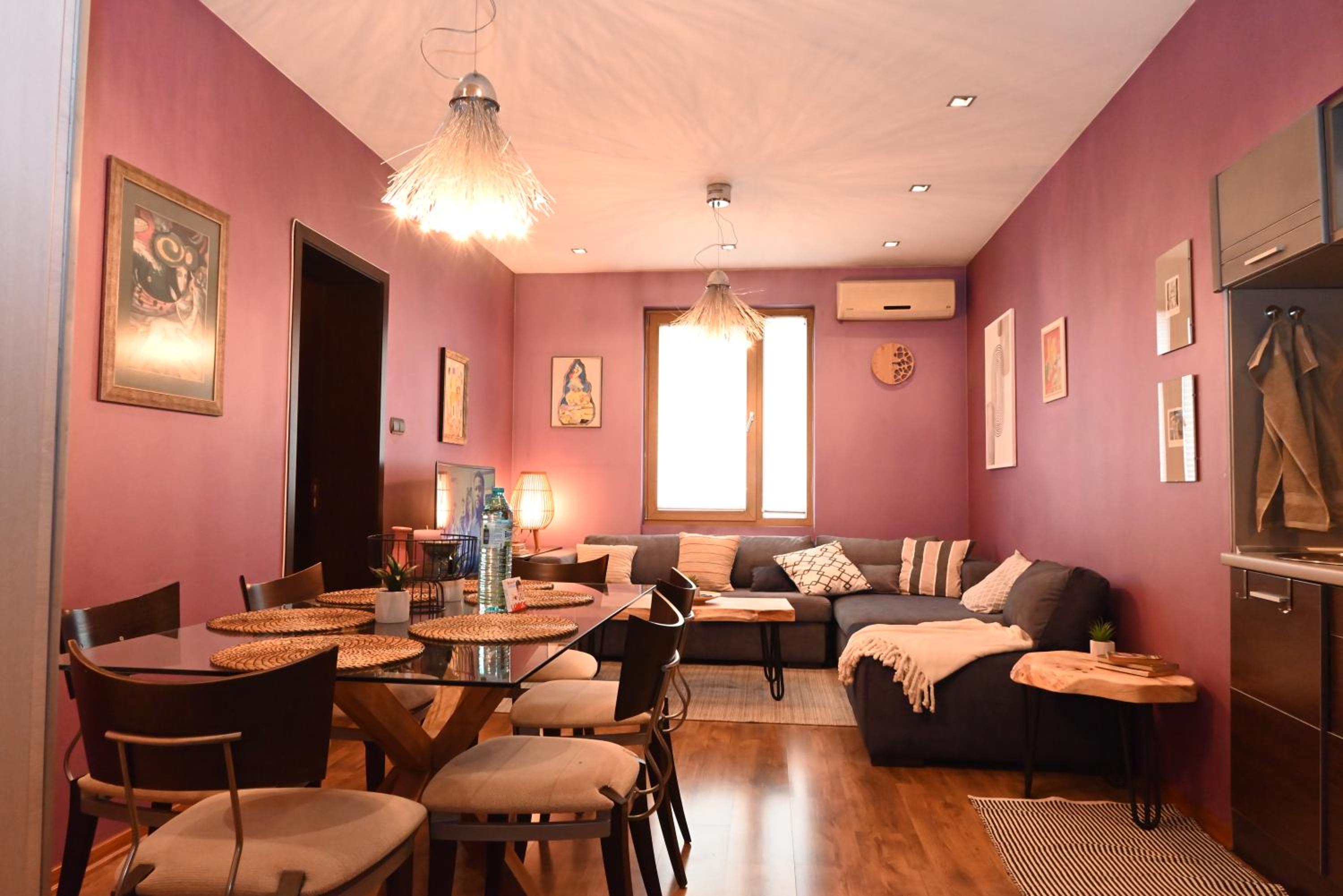 Rakovski Residence