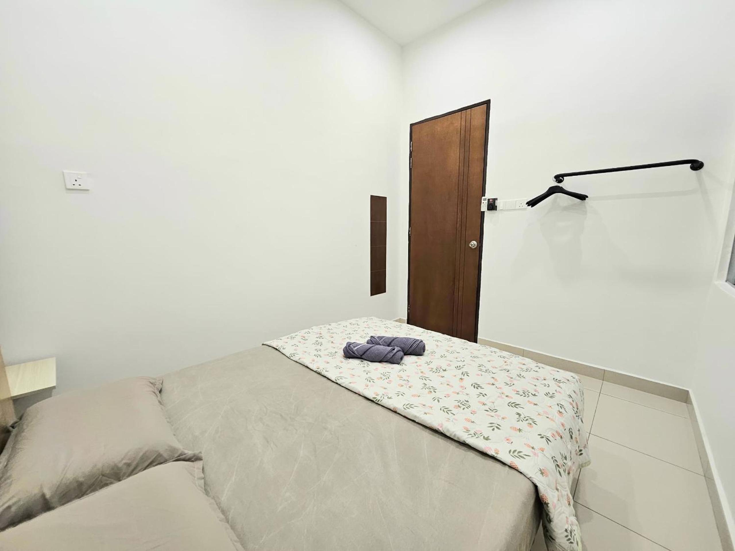 Photo 43