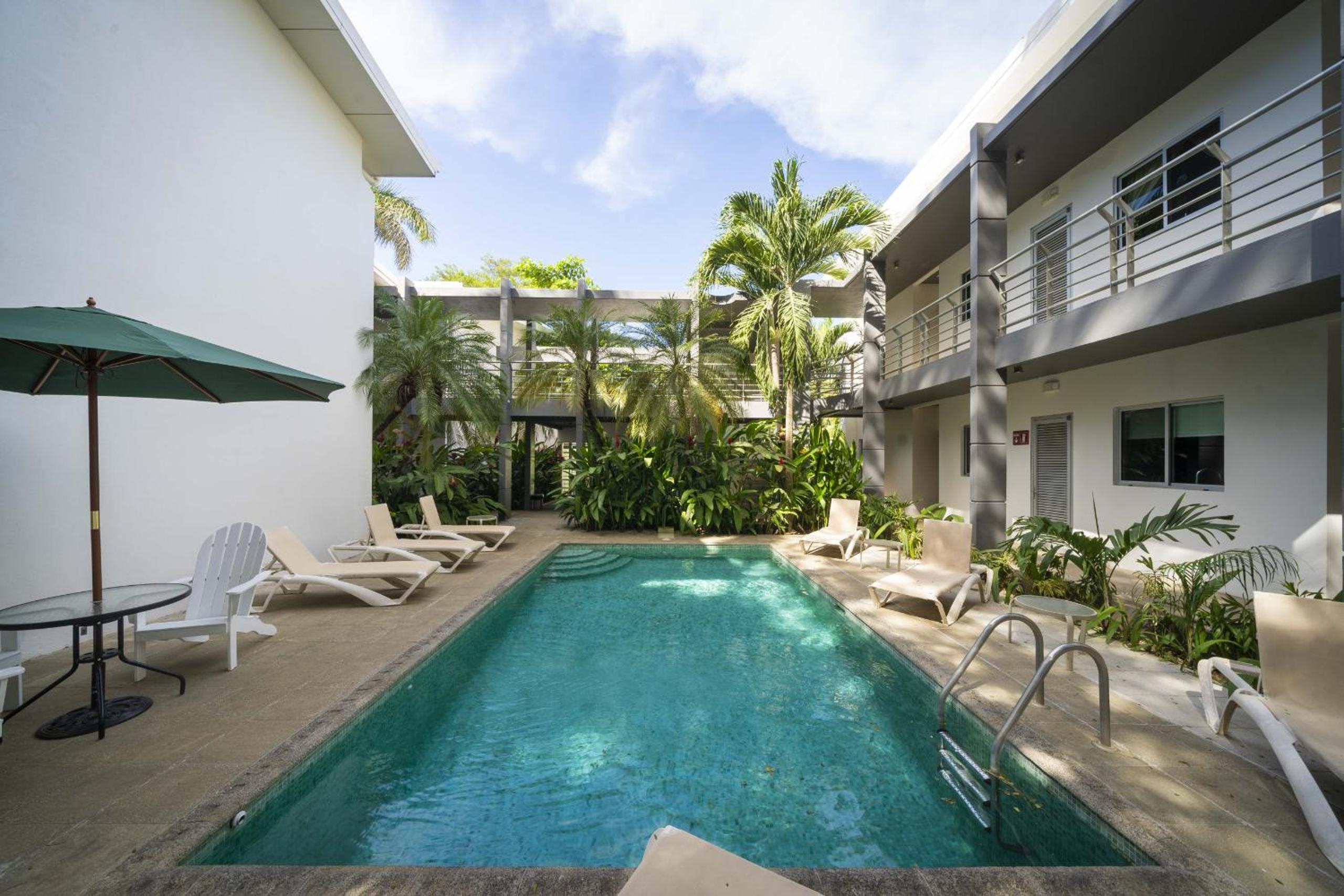 Condo Casa Blanca 7 - NEW 2 BR condo, near to the beach
