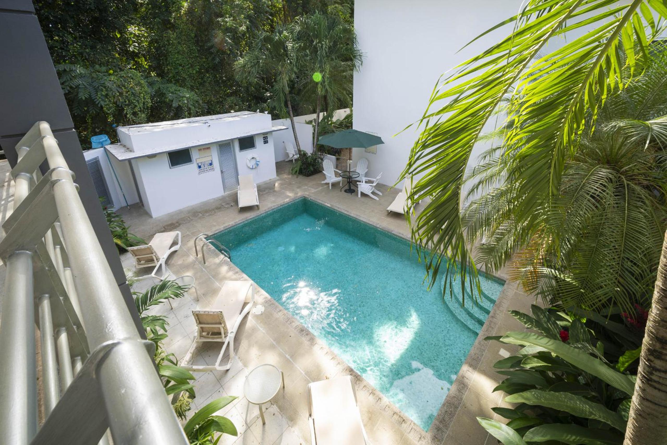 Condo Casa Blanca 7 - NEW 2 BR condo, near to the beach