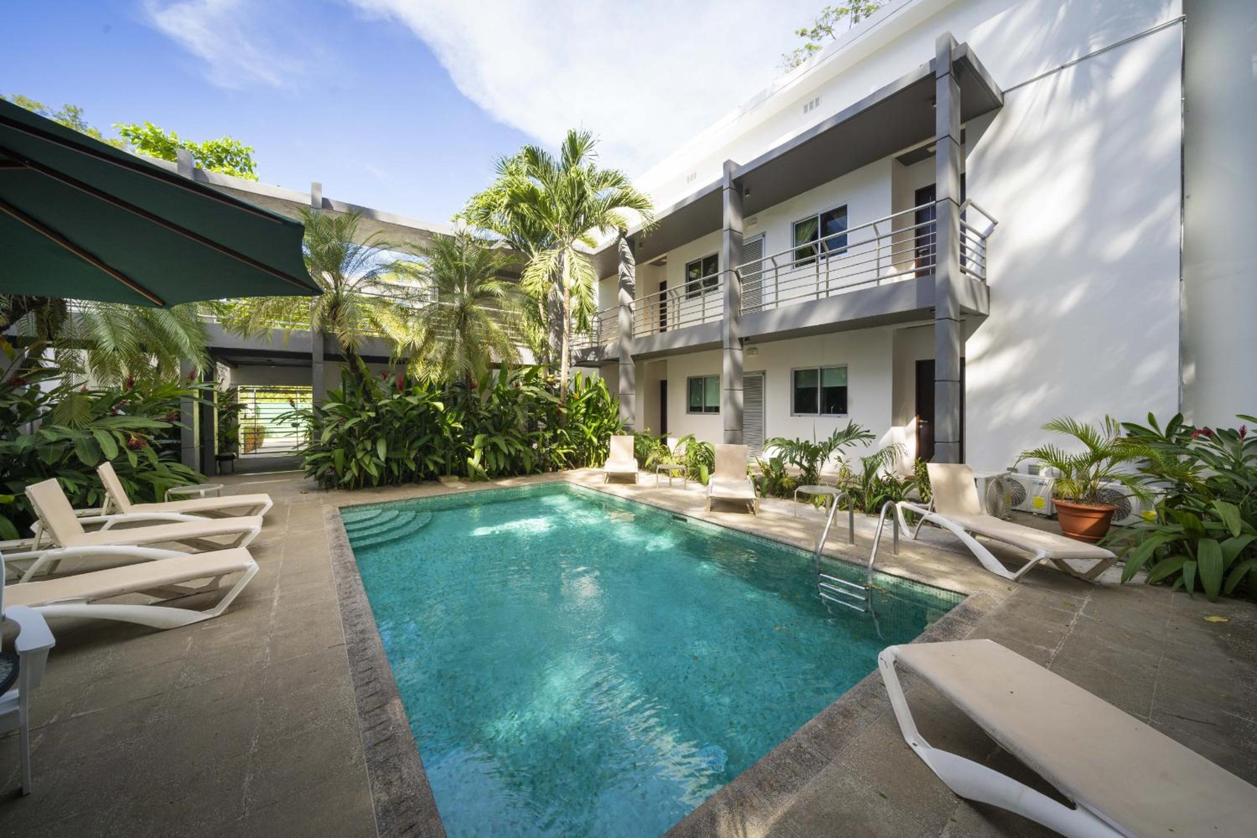 Condo Casa Blanca 7 - NEW 2 BR condo, near to the beach