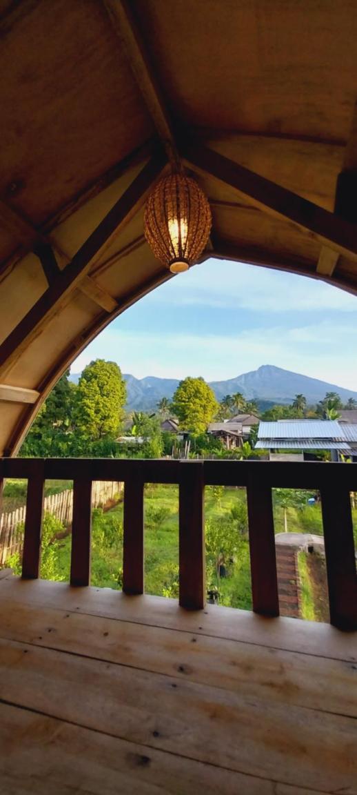 Raturinjani homestay