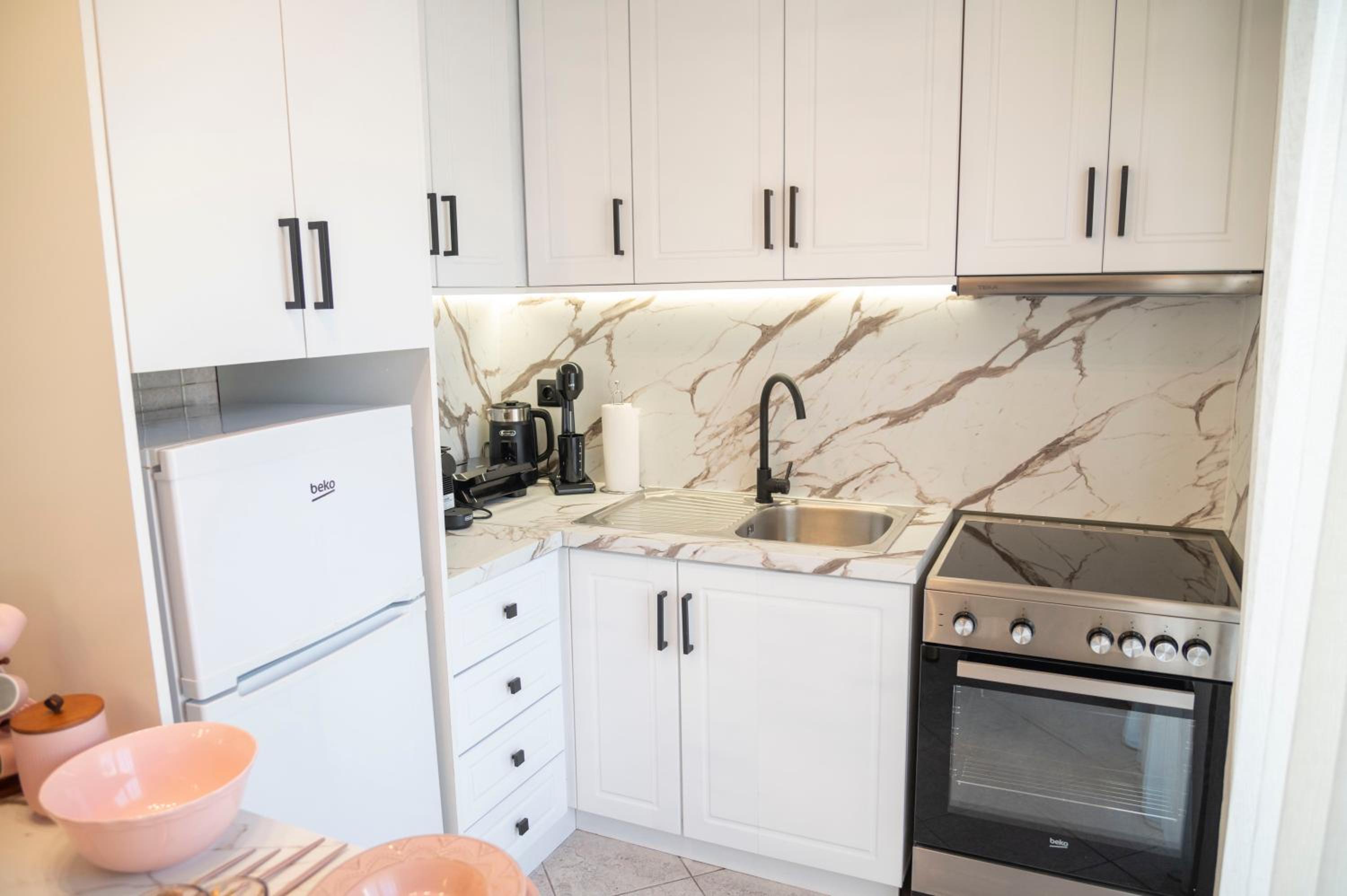 SeaView Luxury Suite photo 3