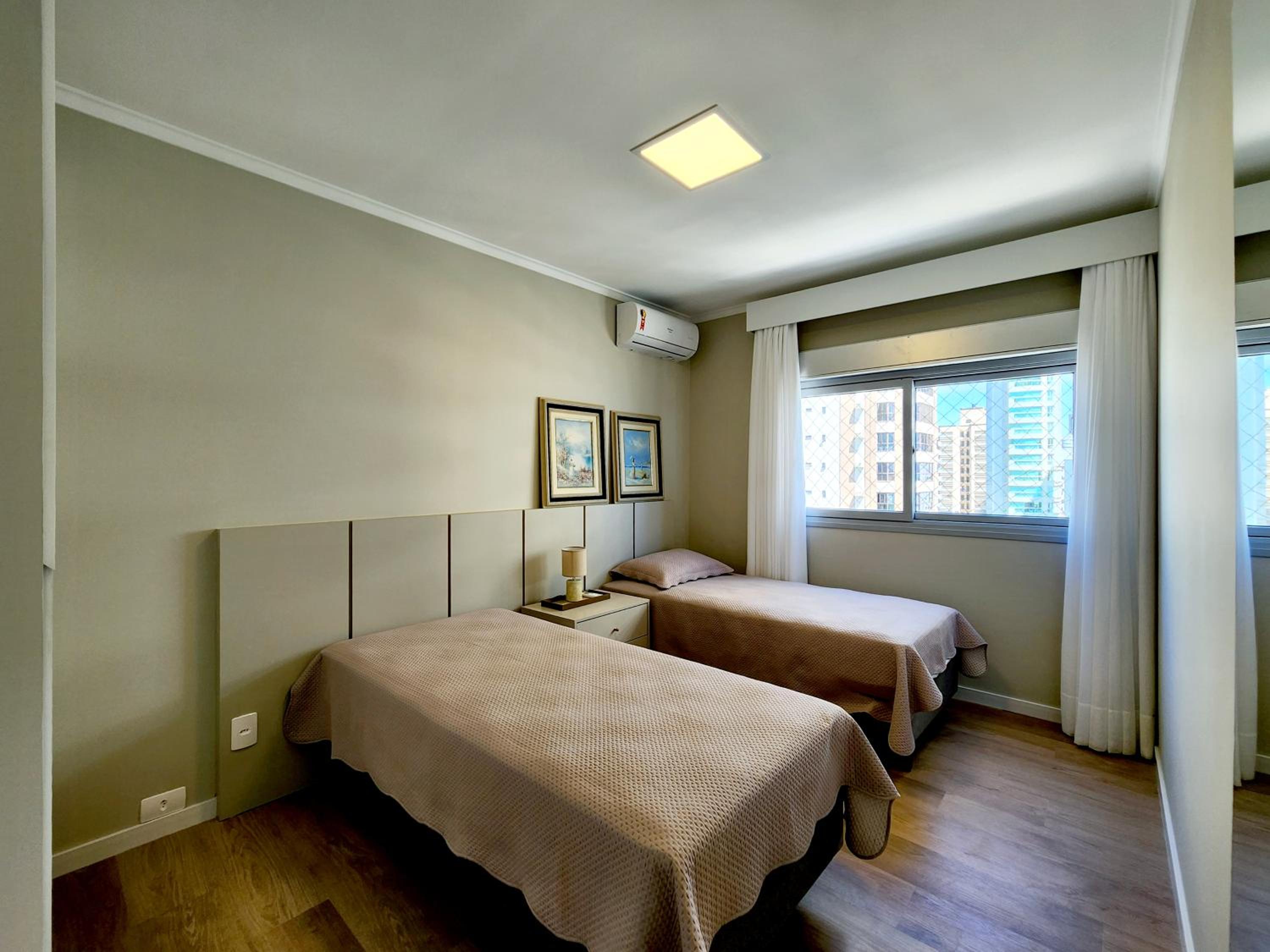 Balneário Camboriú Alto padrão Av Atlântica