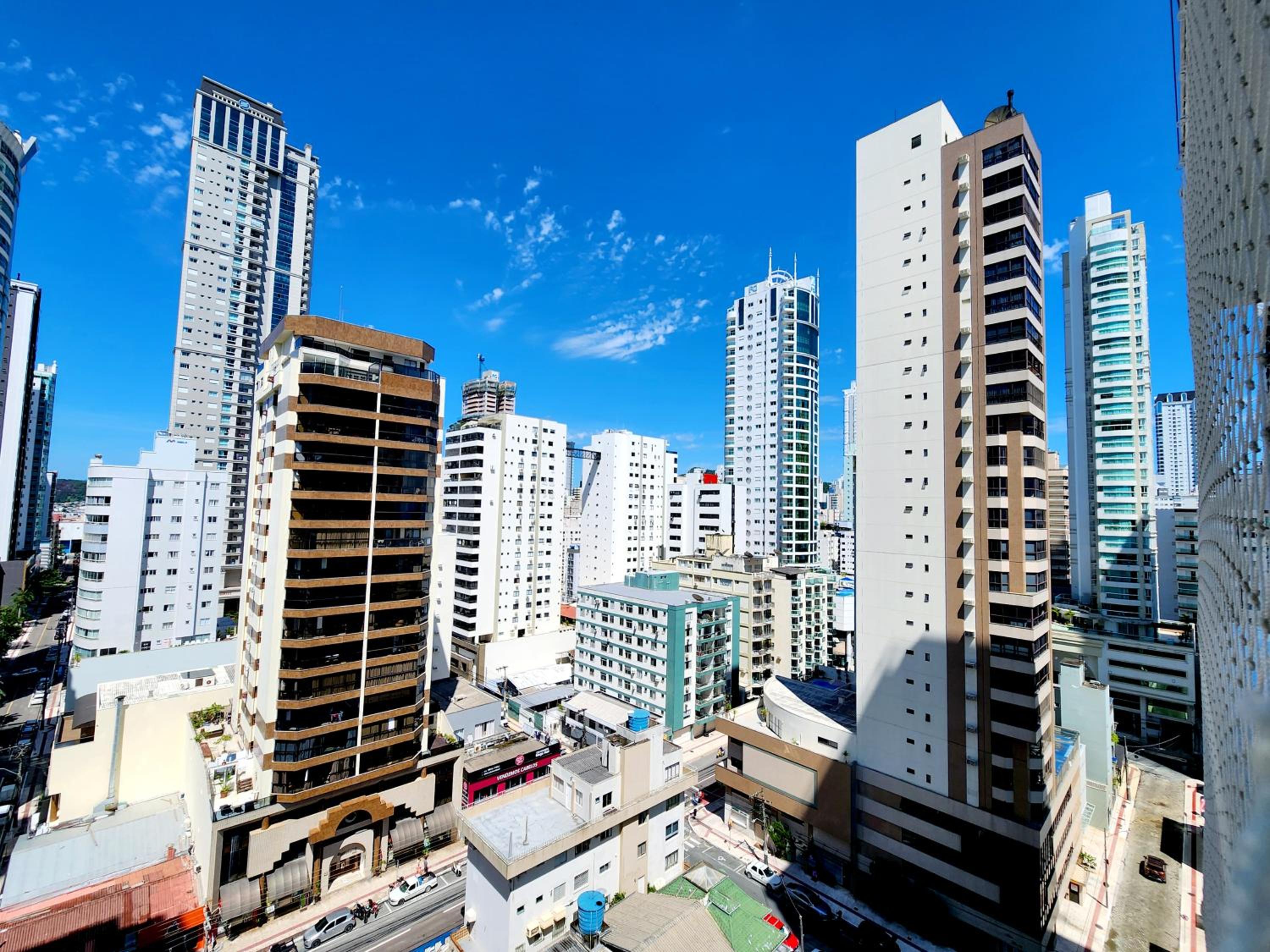 Balneário Camboriú Alto padrão Av Atlântica