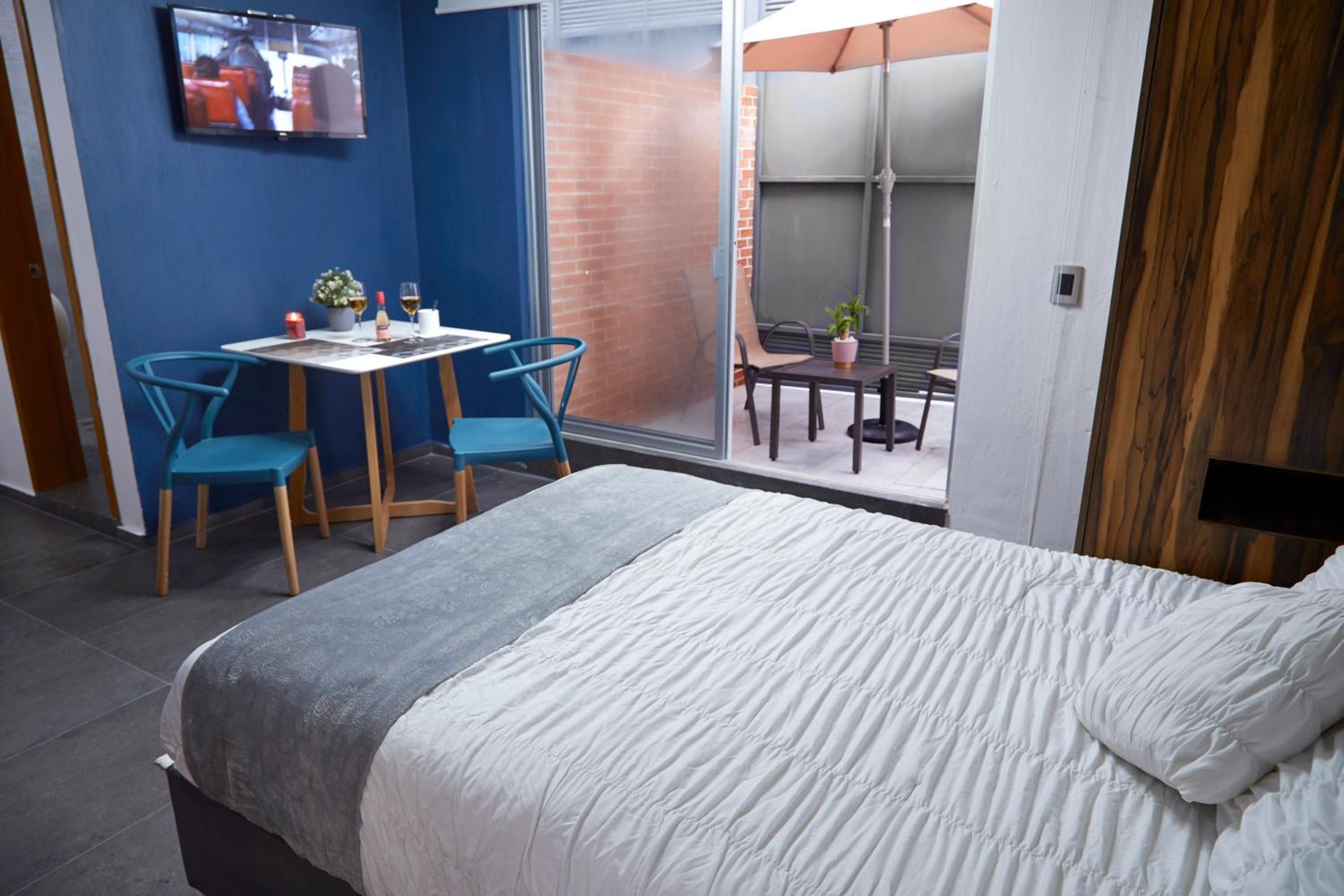 hotel room
