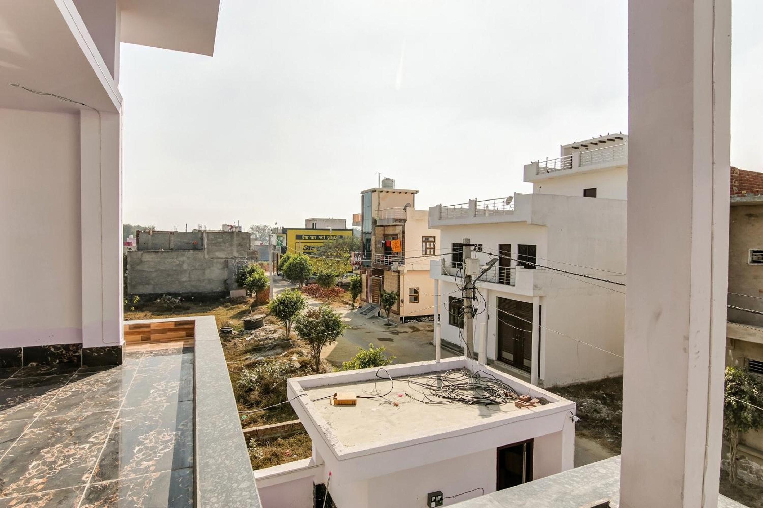 Hotel O Shri Krishna Guest House