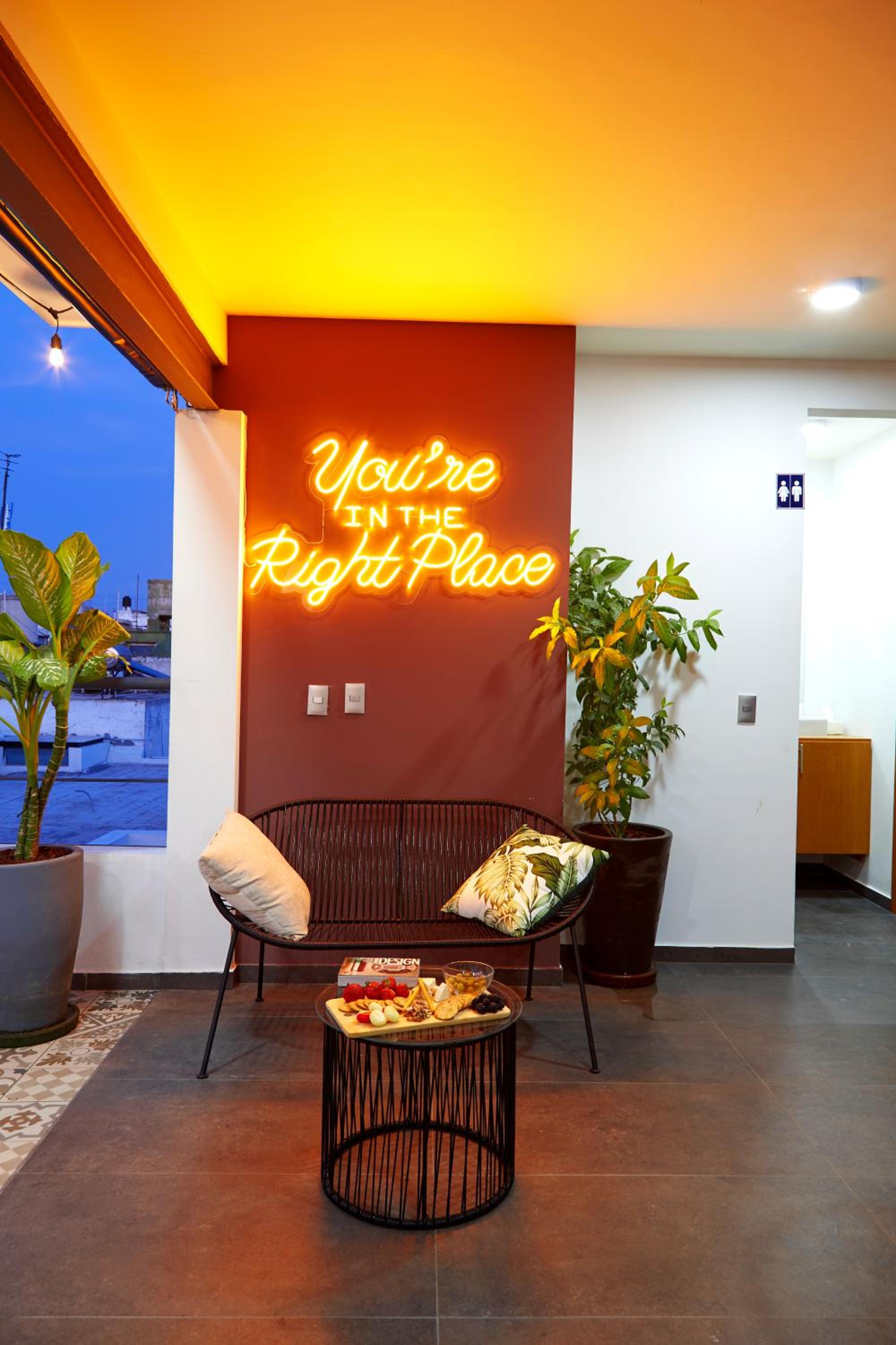 lounge