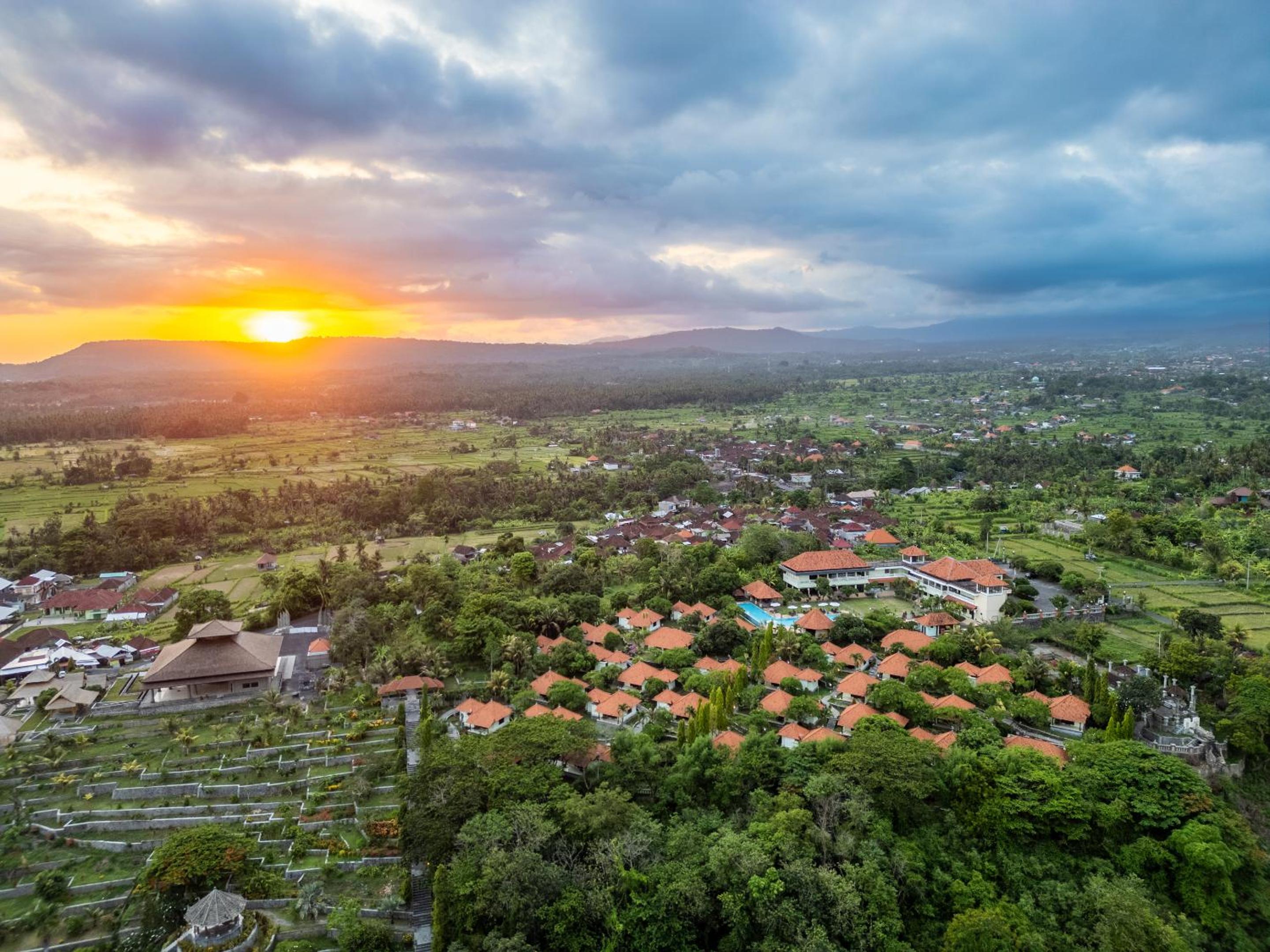 Taman Surgawi Resort & Spa