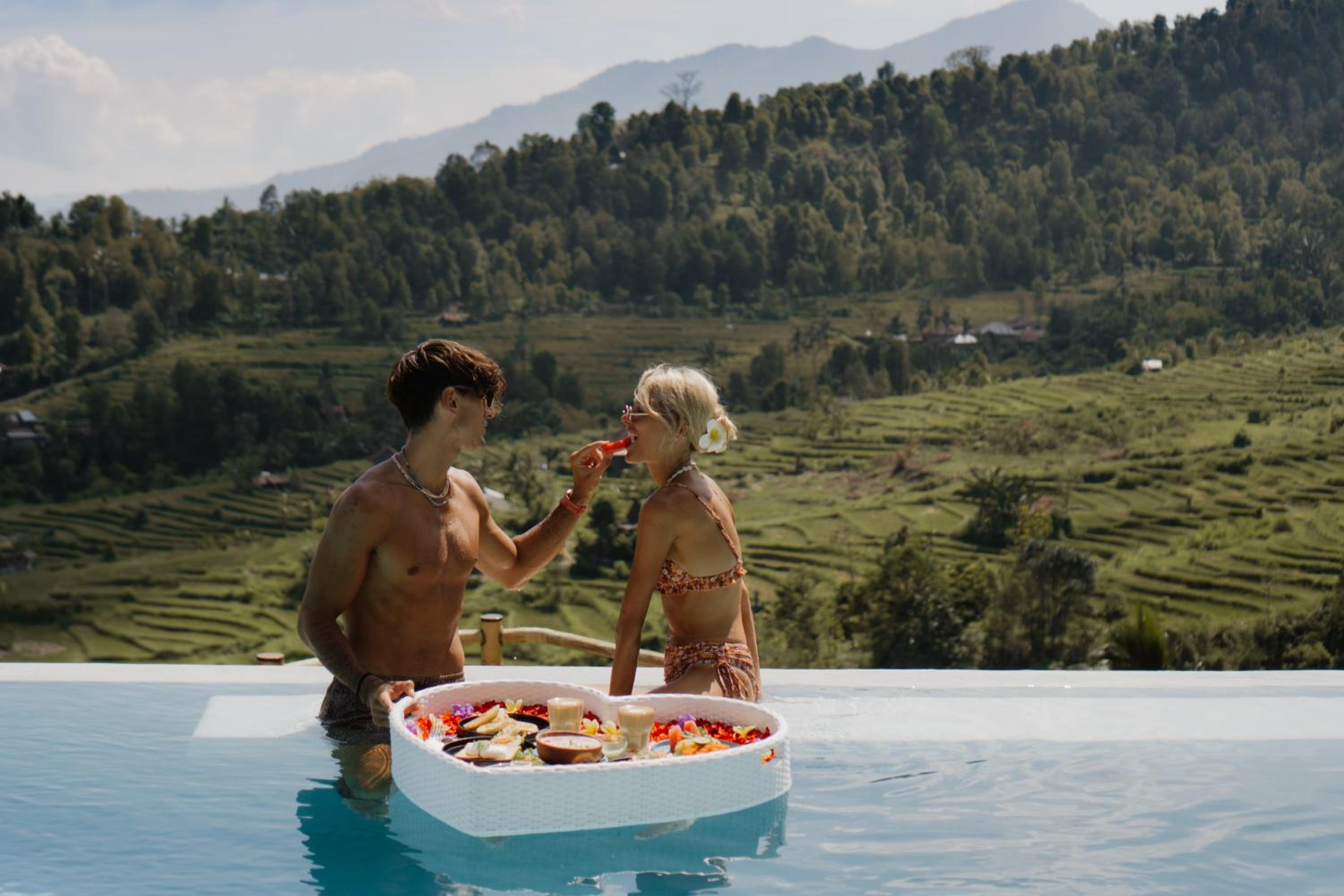 Photo 33
