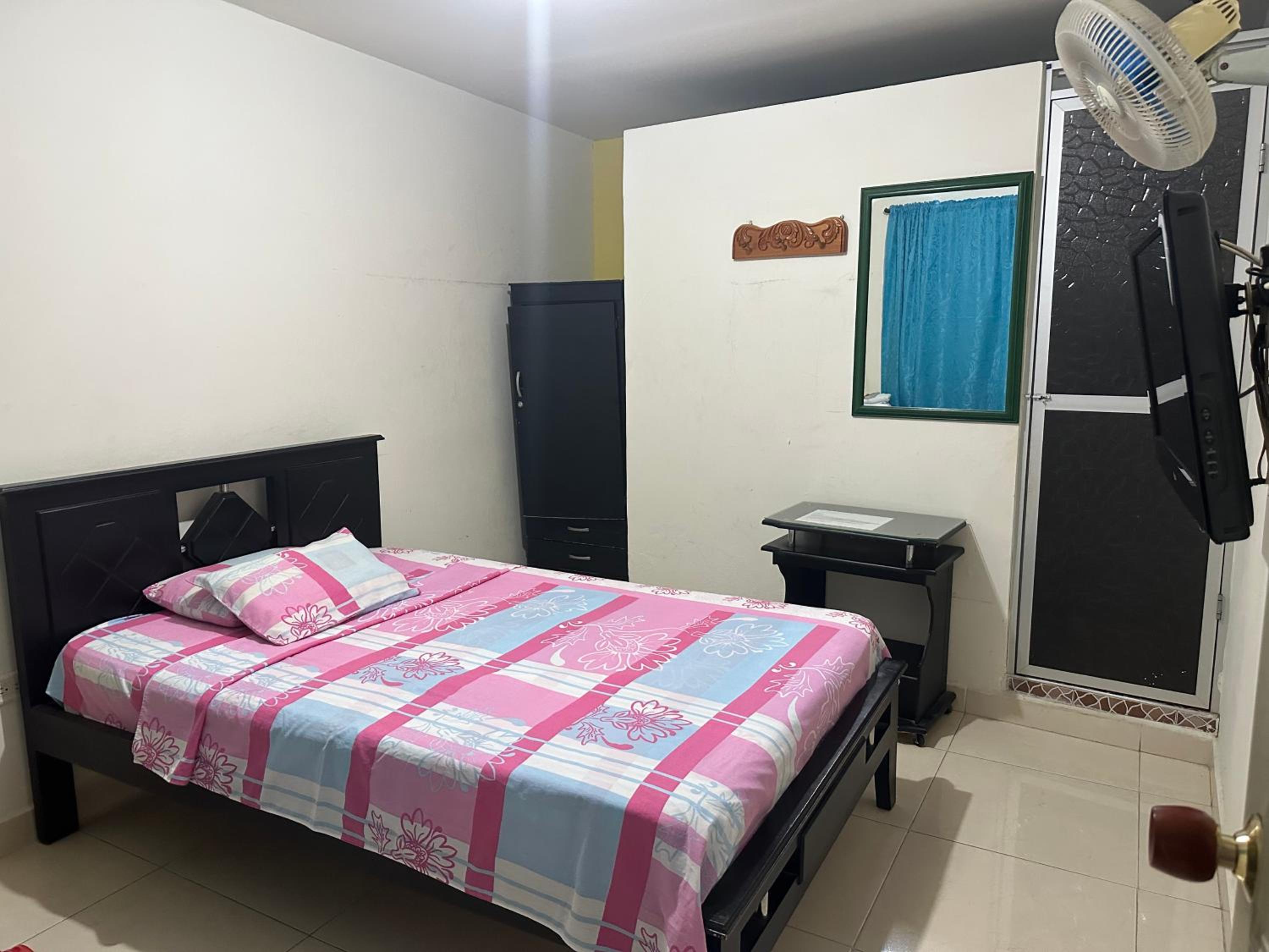 LAS CAMELIAS APARTAHOTEL - La Virginia Risaralda