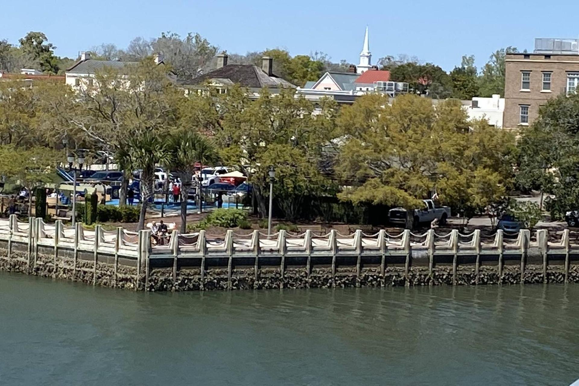 Harbor Island M118 view 3
