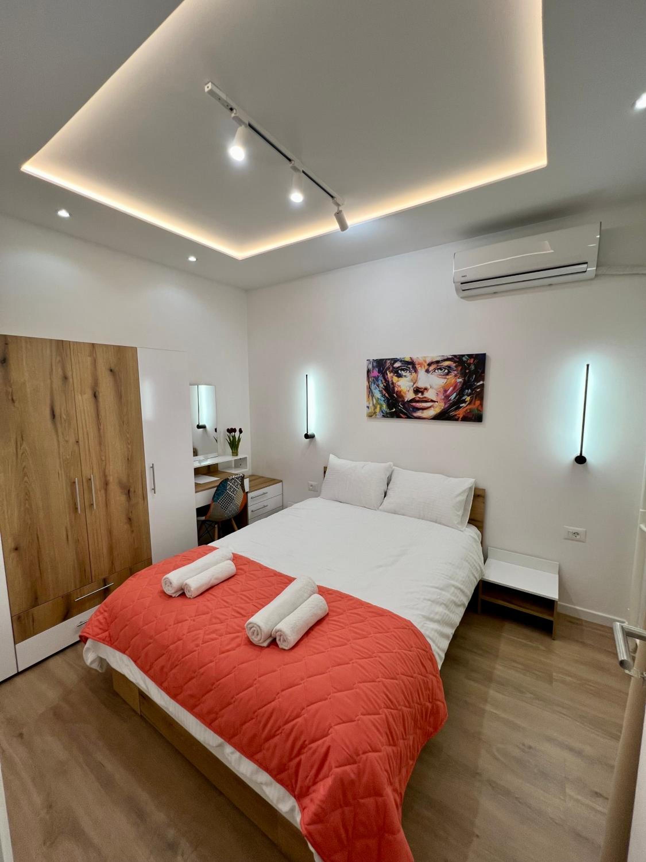 The Great Square Luxury Apartments view 3