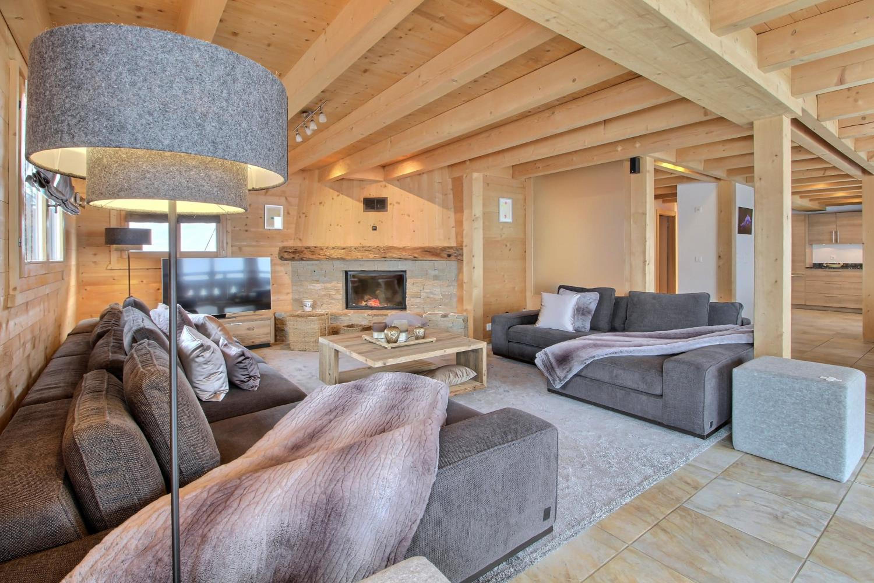 Alpine chic Chalet Jaccuzi Sauna