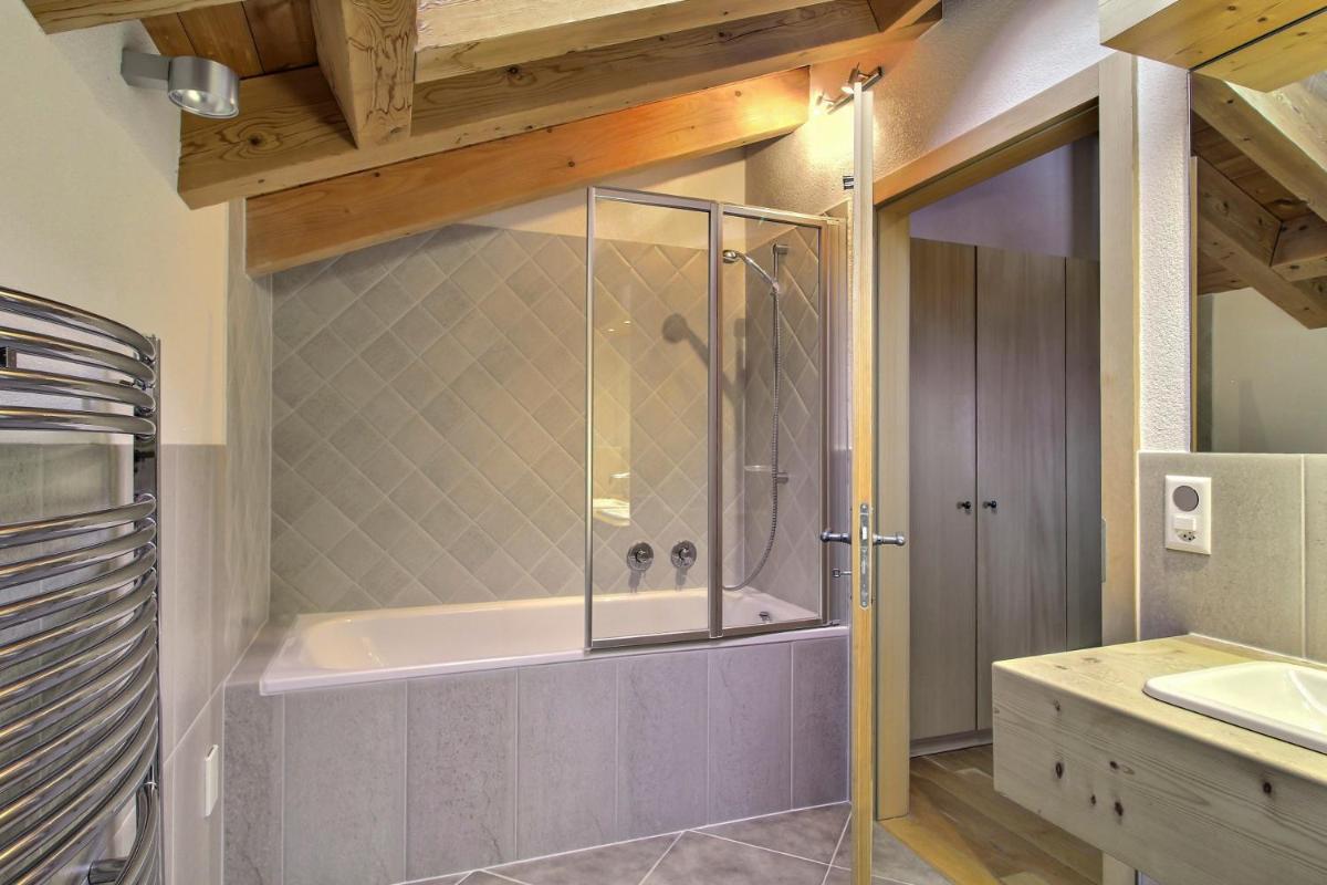 Alpine chic Chalet Jaccuzi Sauna