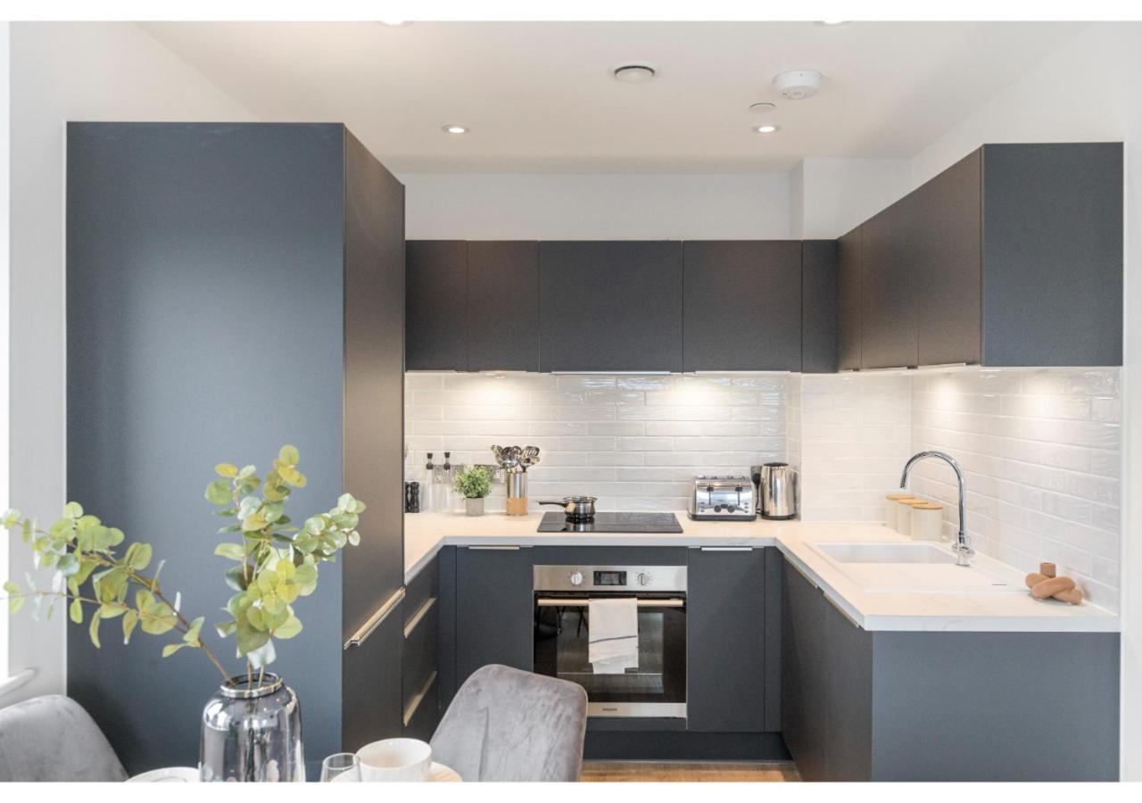 Designer Flat in Prime Location view 5