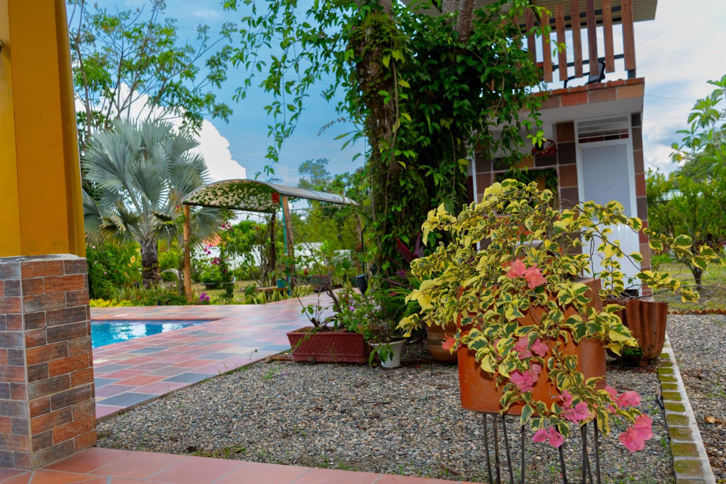 Hacienda Mi Rancho