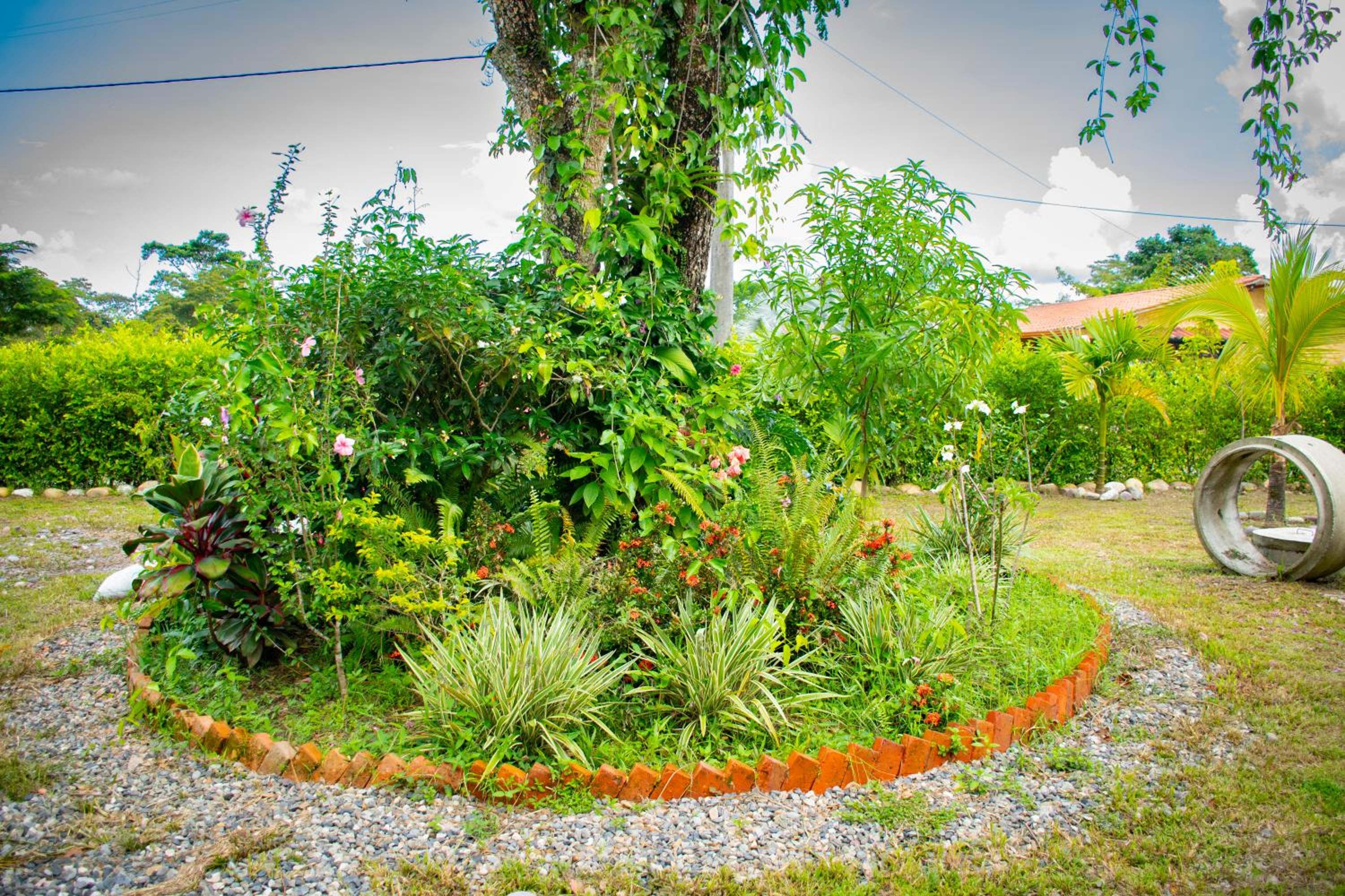 Hacienda Mi Rancho