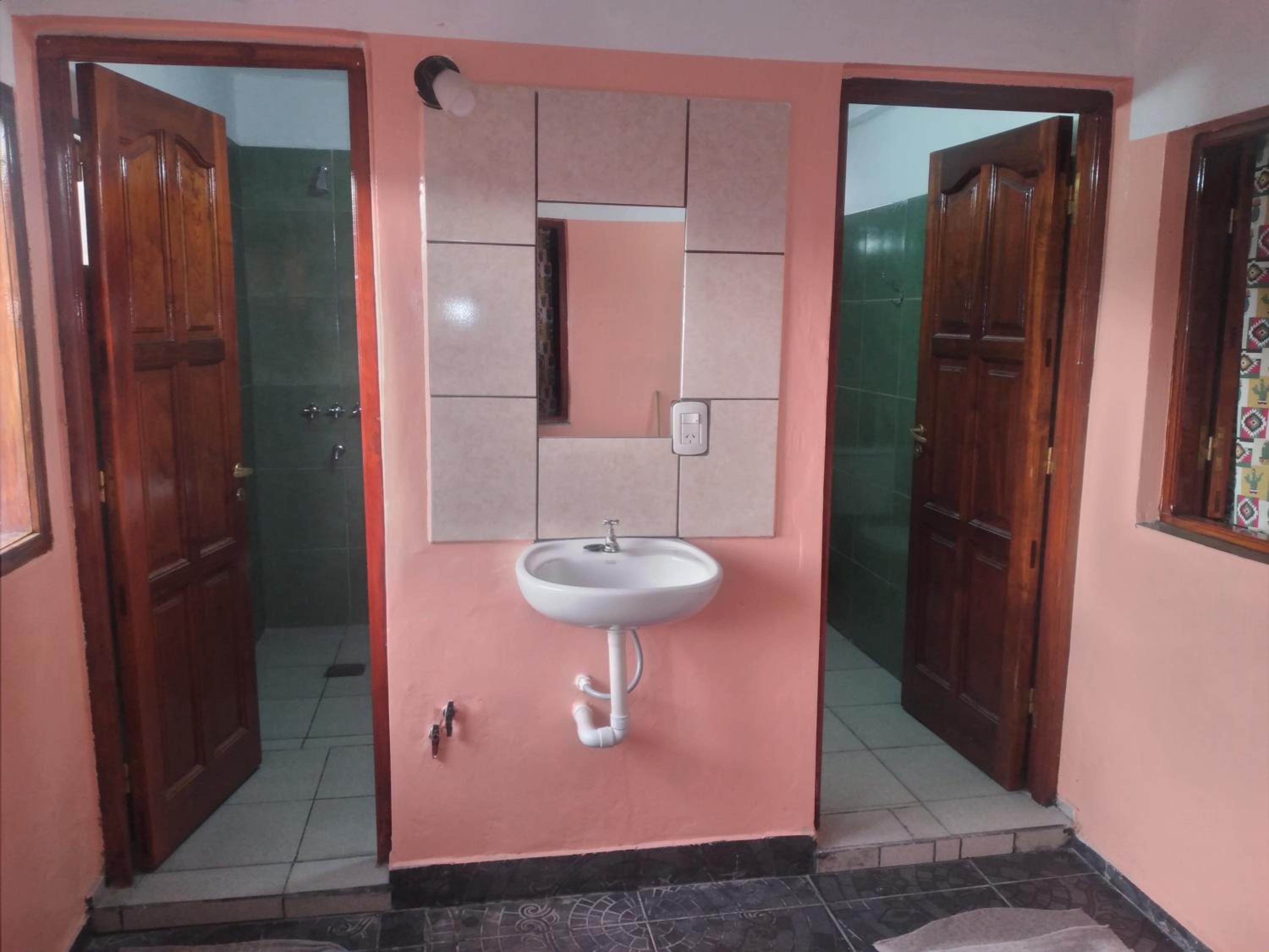 HOSTAL LUCERO