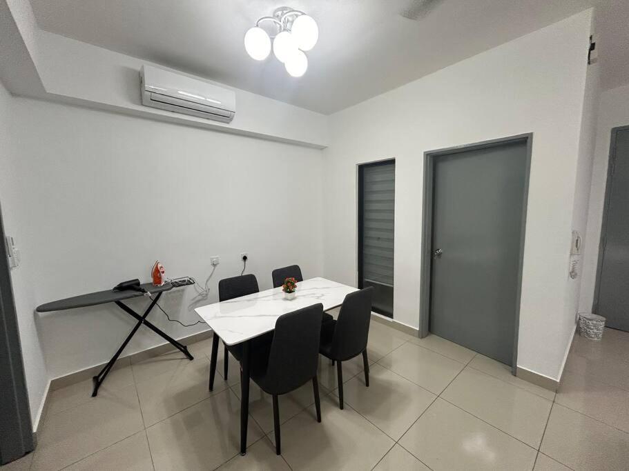 2-bedroom suite 3-4pax big pool photo 7