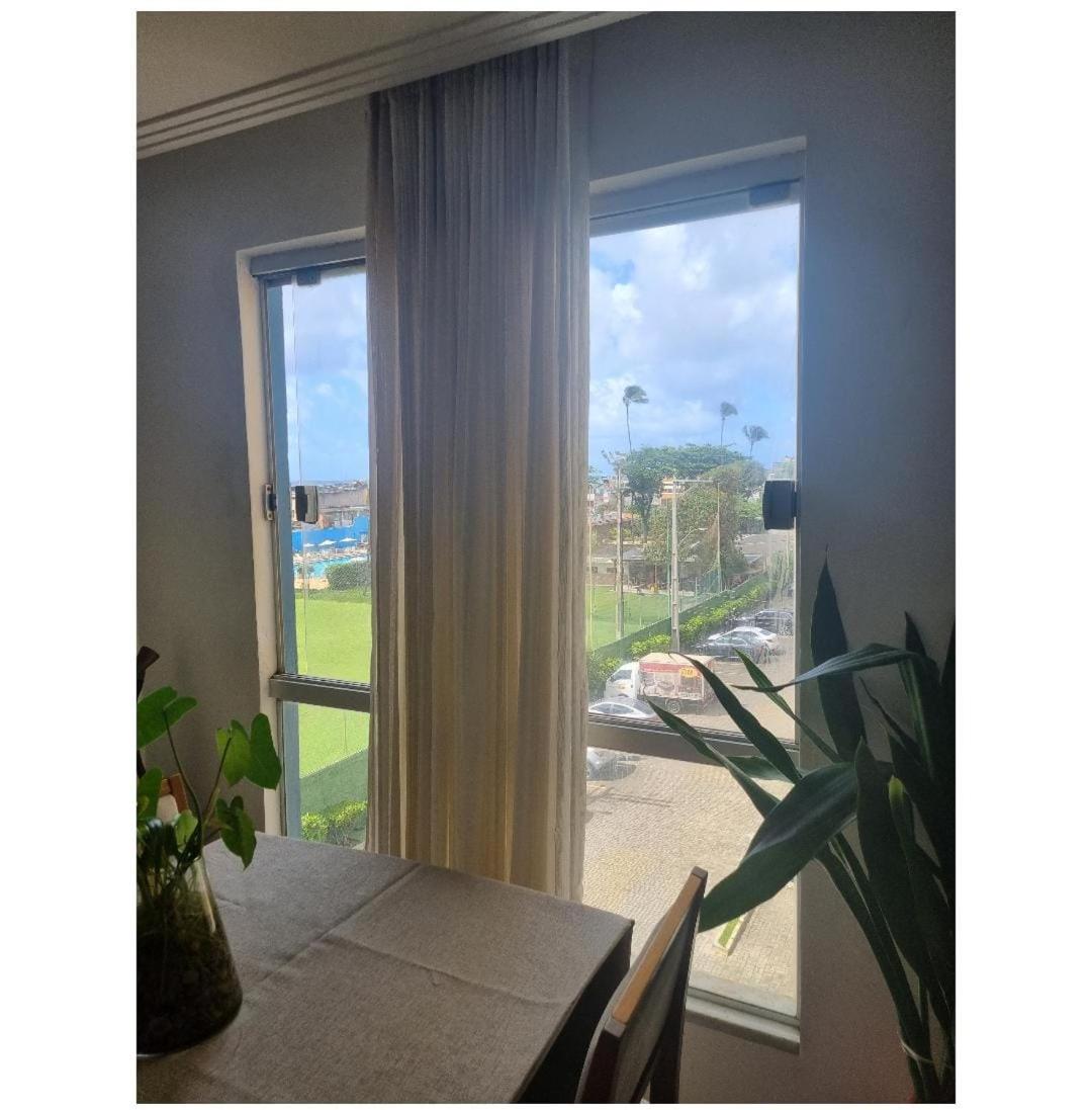 Quarto ar condicionado,praia,centro de convenções 'casa compartilhada '