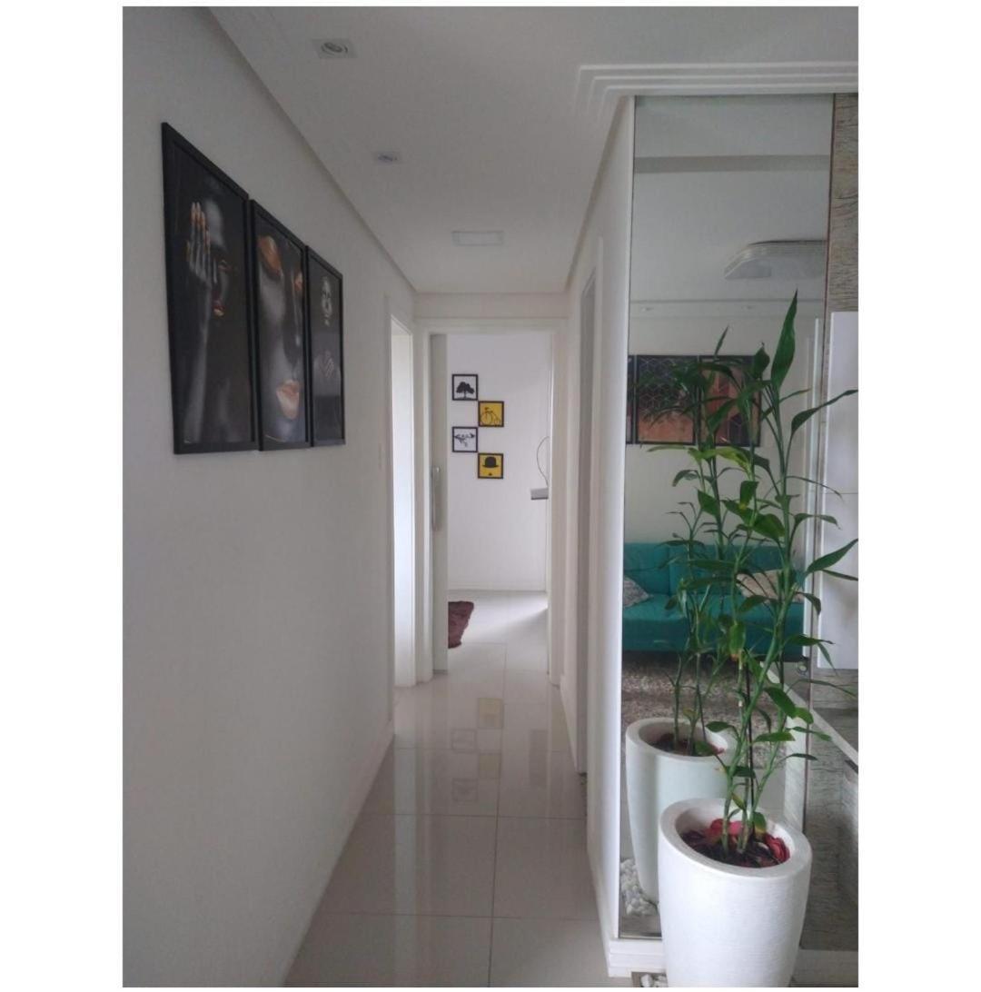 Quarto ar condicionado,praia,centro de convenções 'casa compartilhada '