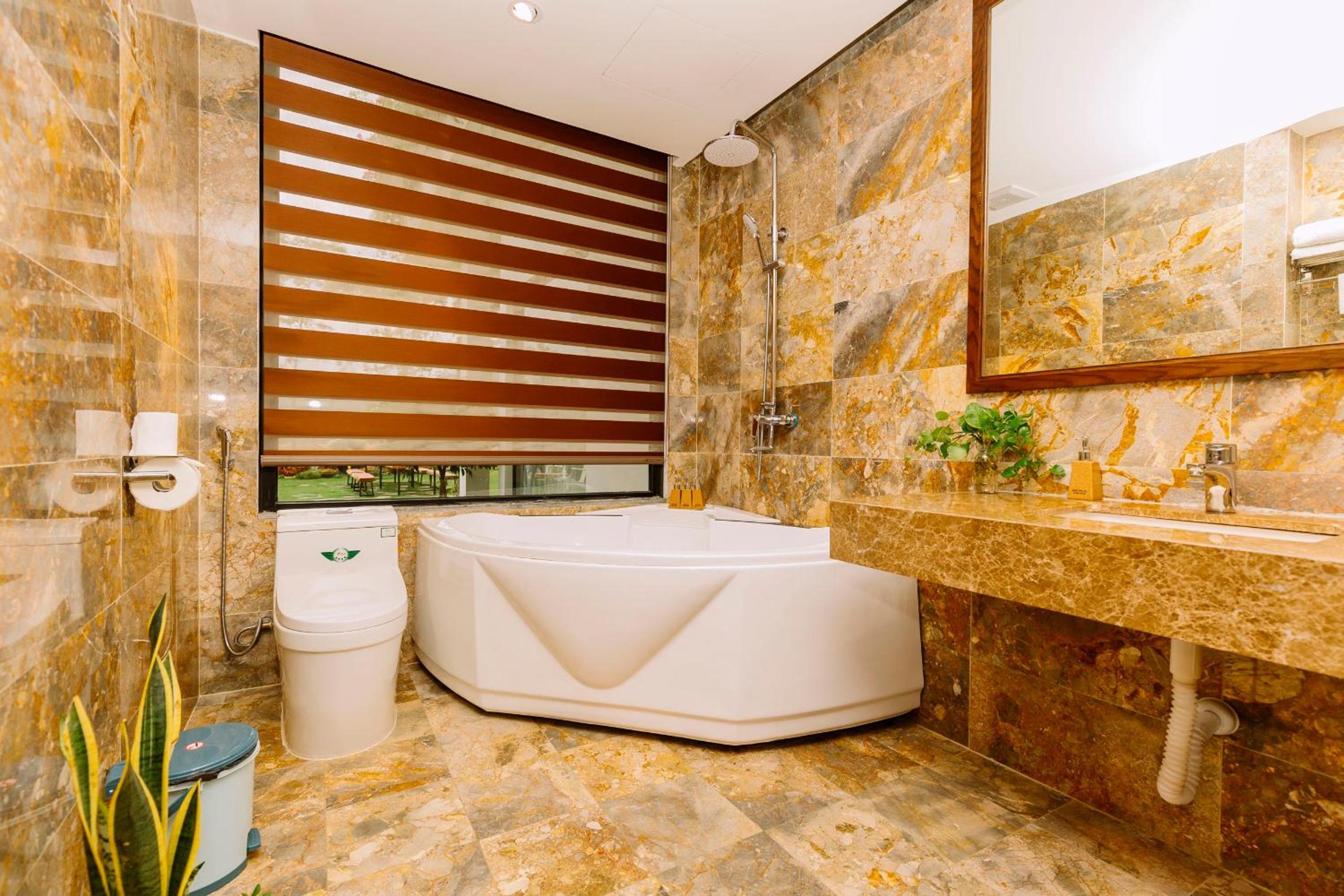 Hera Villas - Venuestay view 3