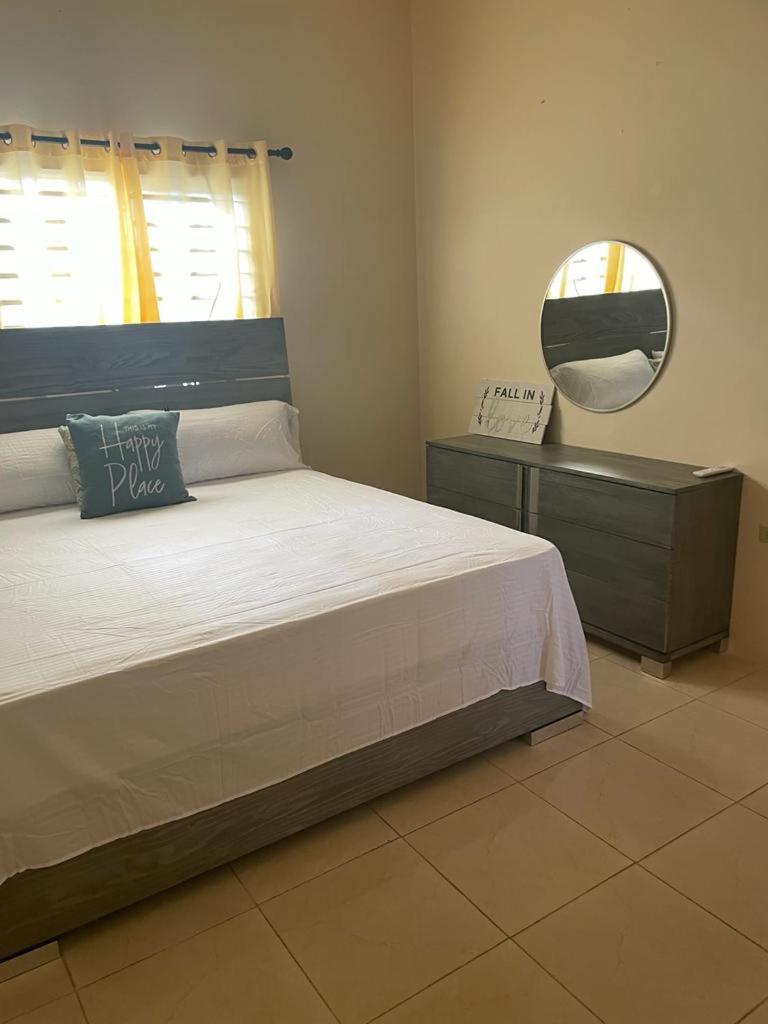 Finest Accommodation Lot 1577 Phoenix Park Phase 4 Portmore St Catherine view 3