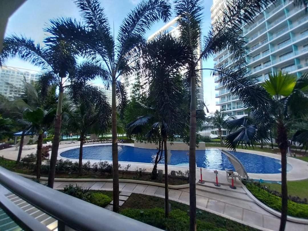 Azure AV Aesthetic Escapade