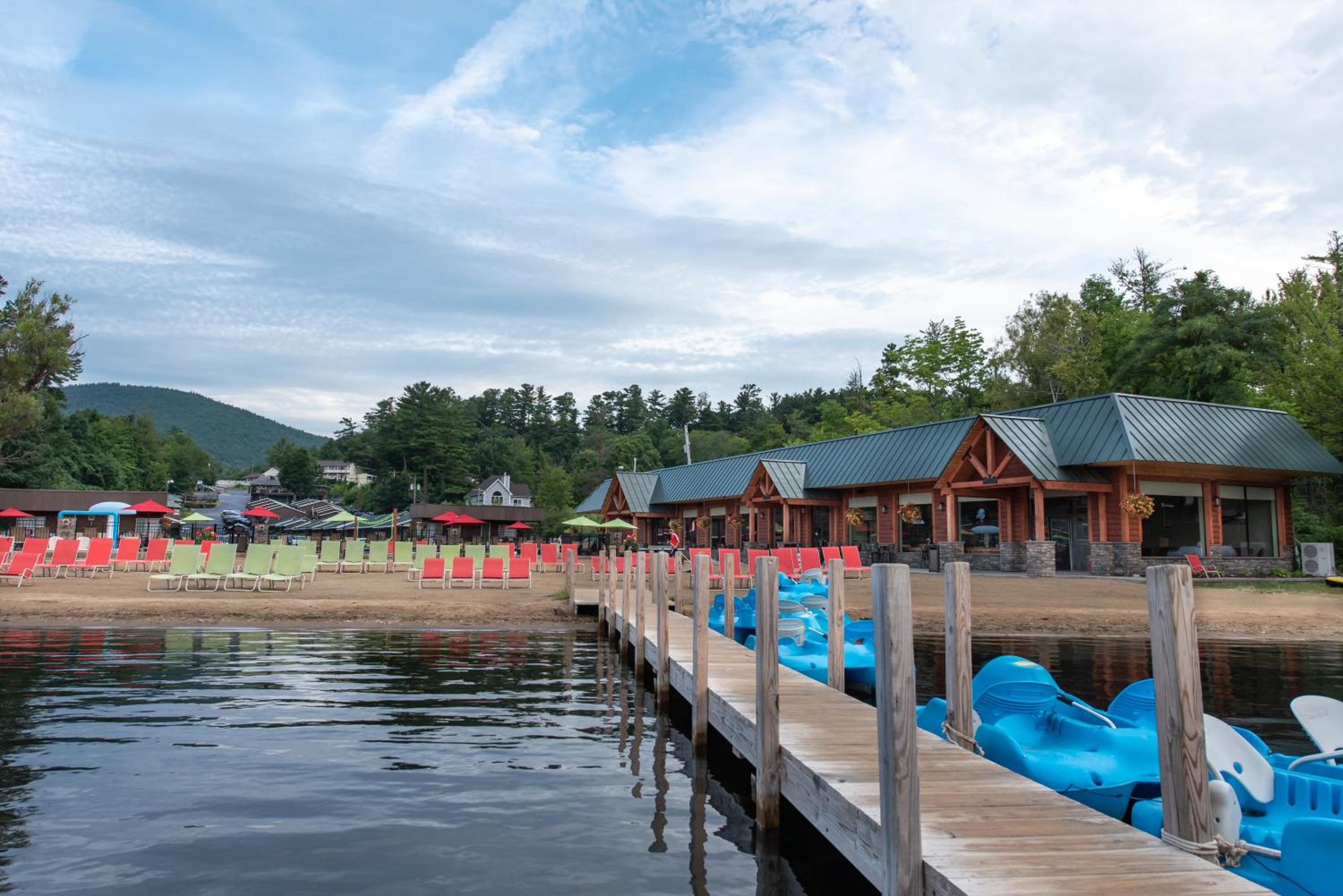 Scotty's Lakeside Resort