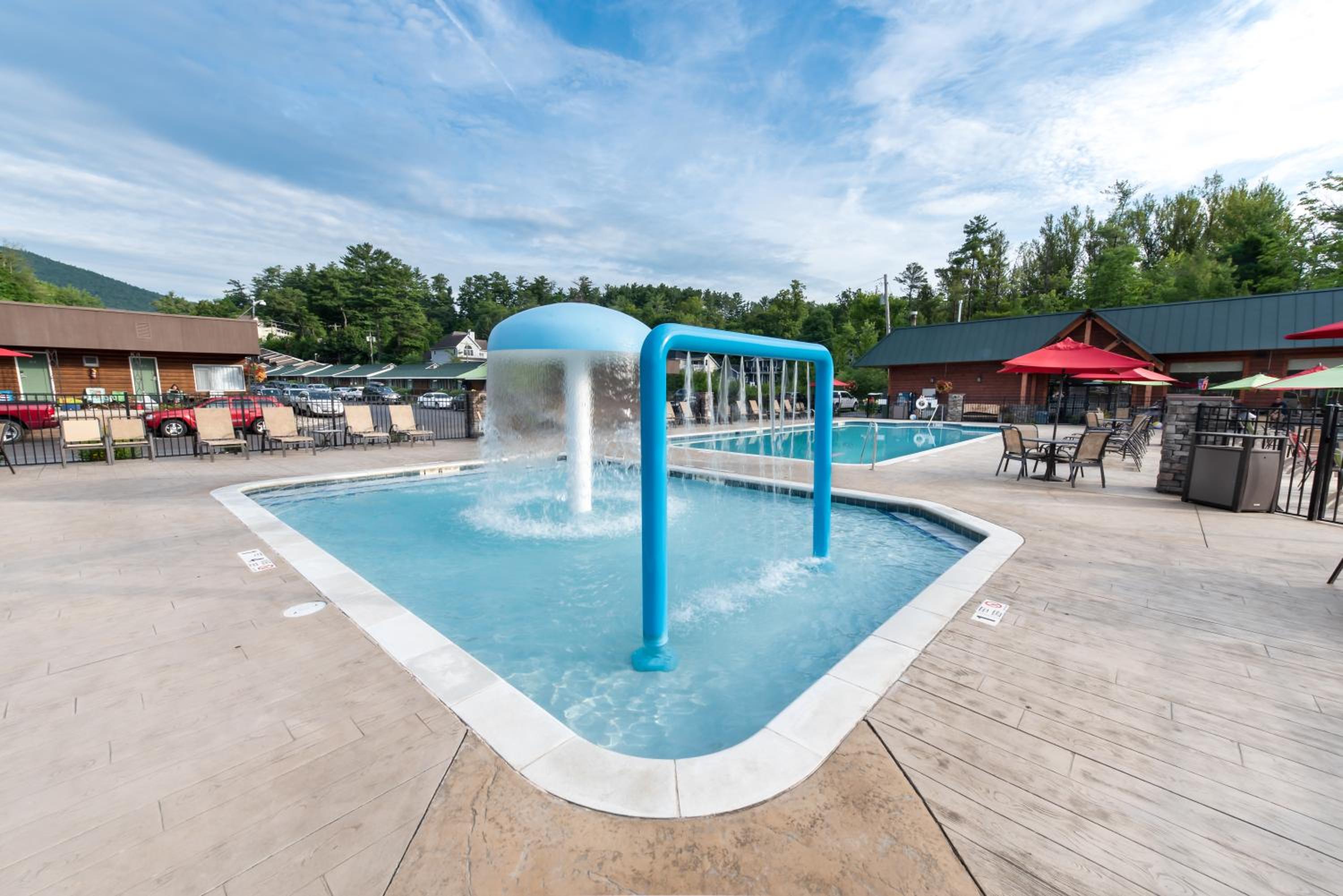 Scotty's Lakeside Resort