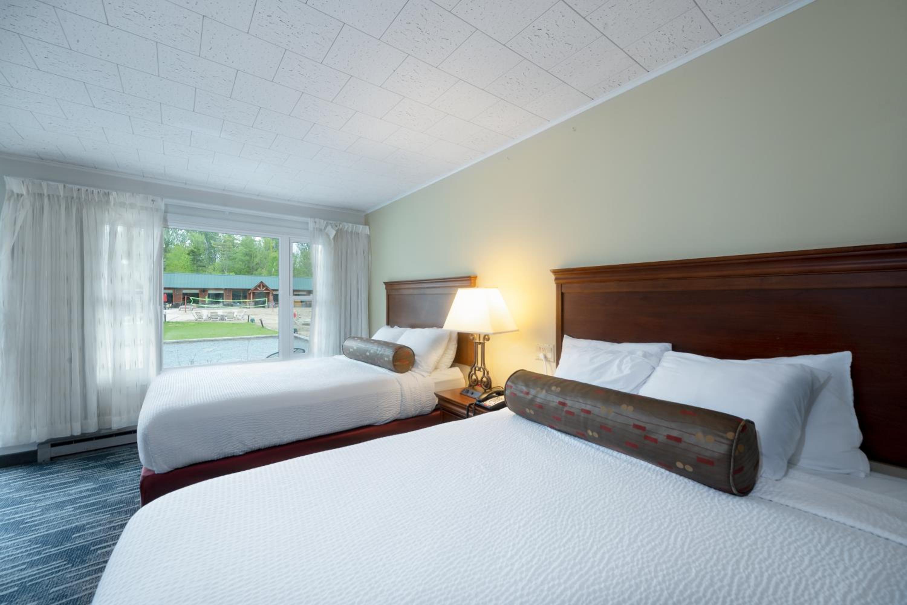 Scotty's Lakeside Resort