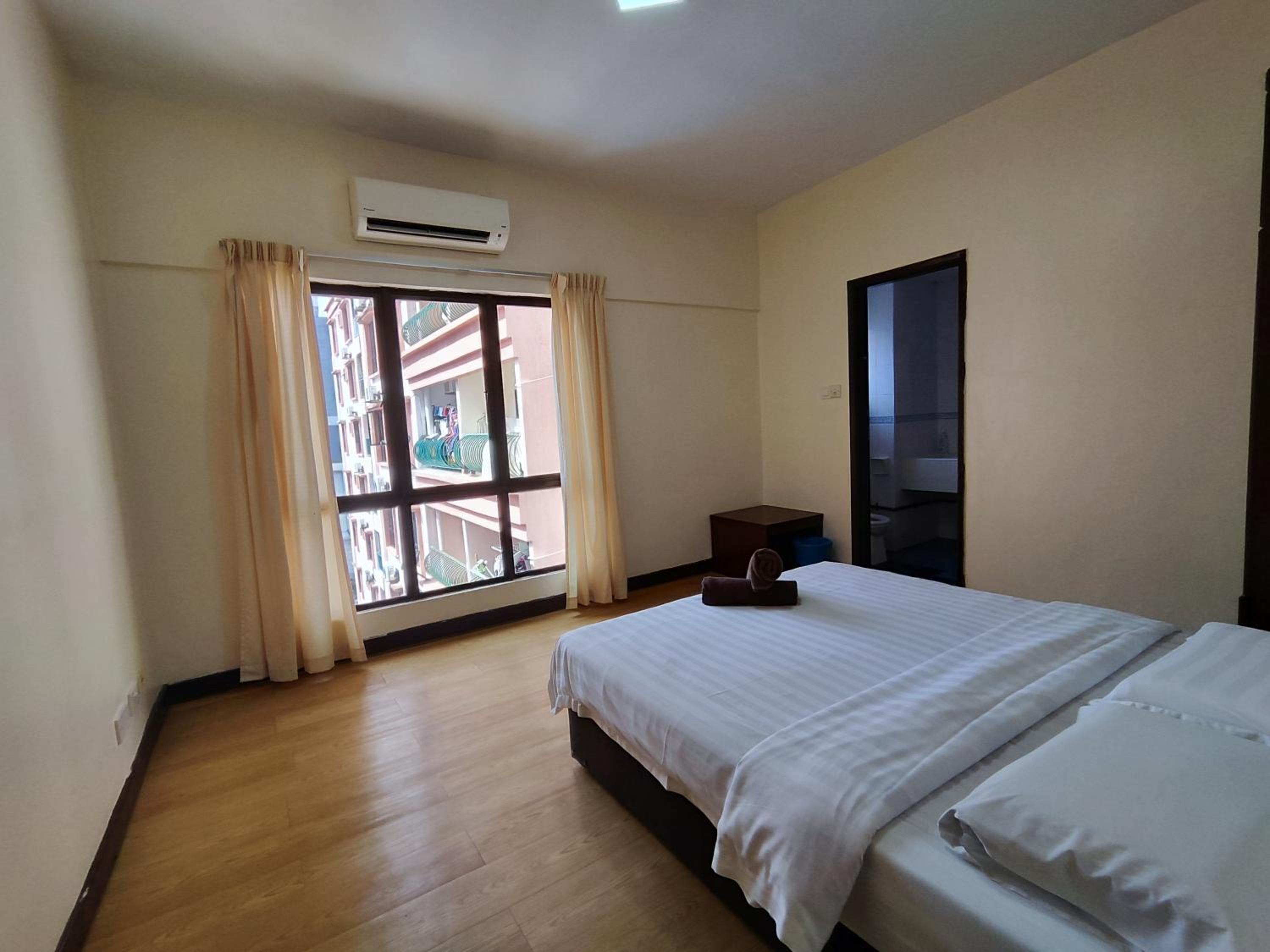 Marina Court Resort Condominium Town Homestay photo 5