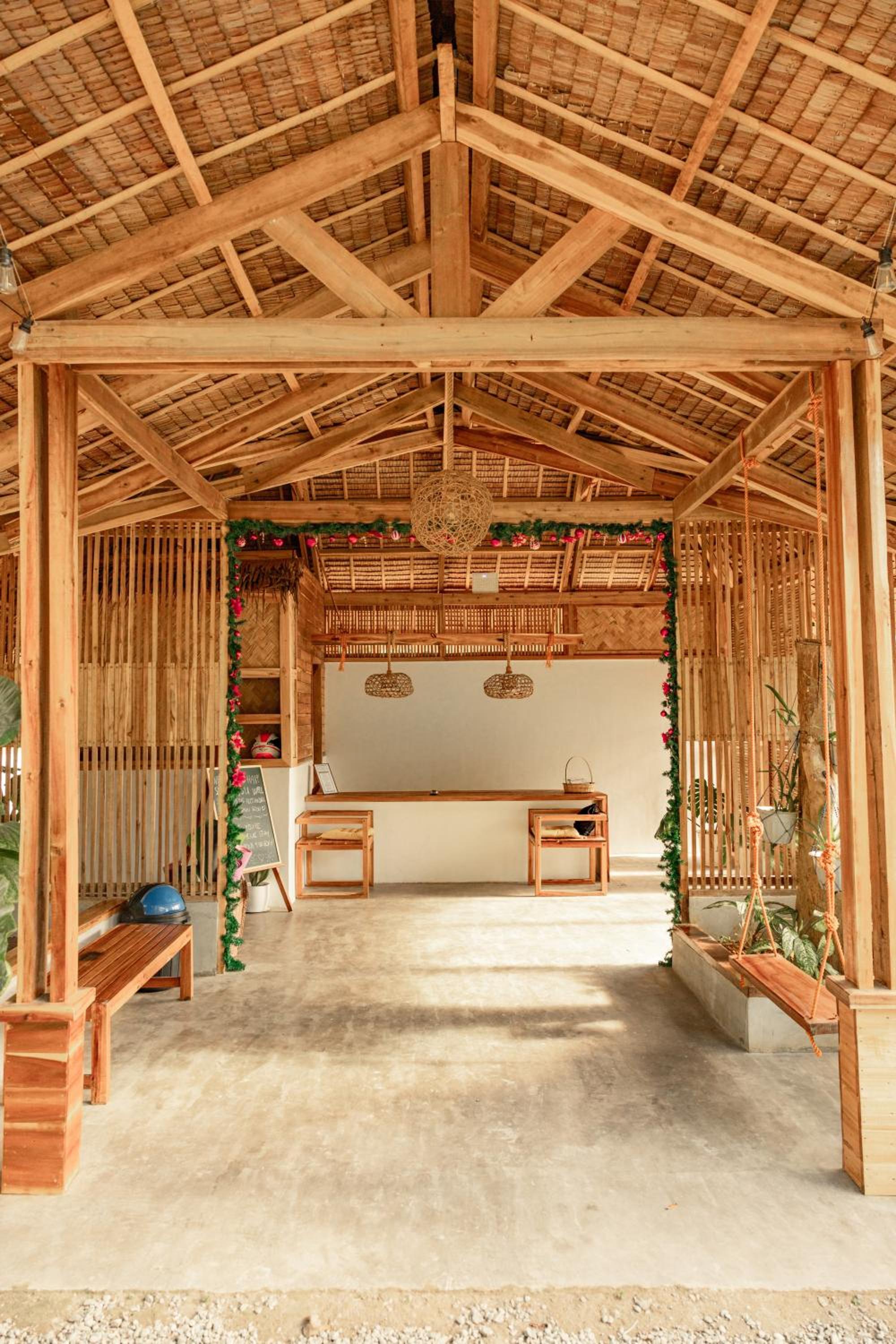 Domes and Dreams Lio Glamping view 2