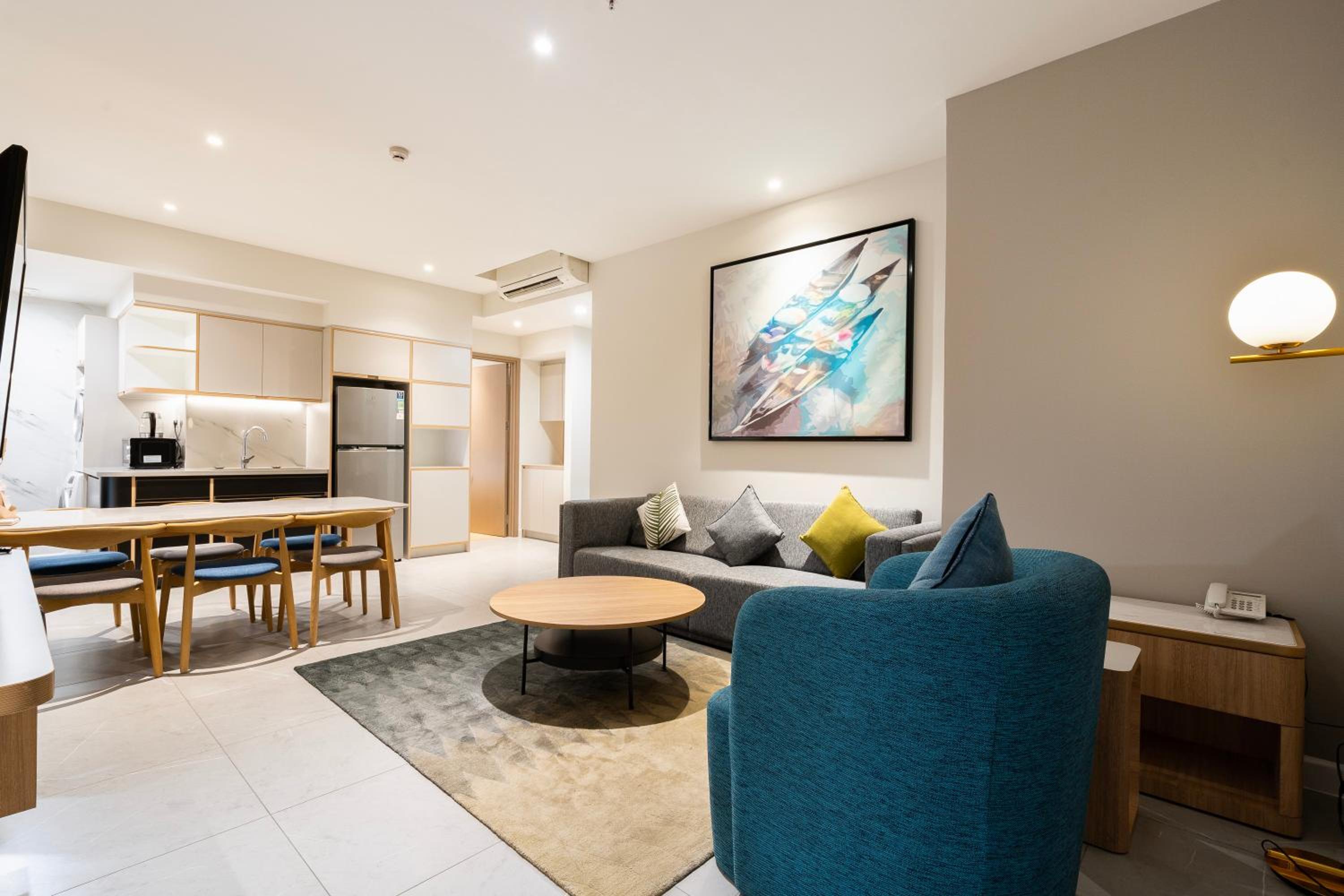 Zenity 3BR Condo: Luxury and Comfort in Quận 1