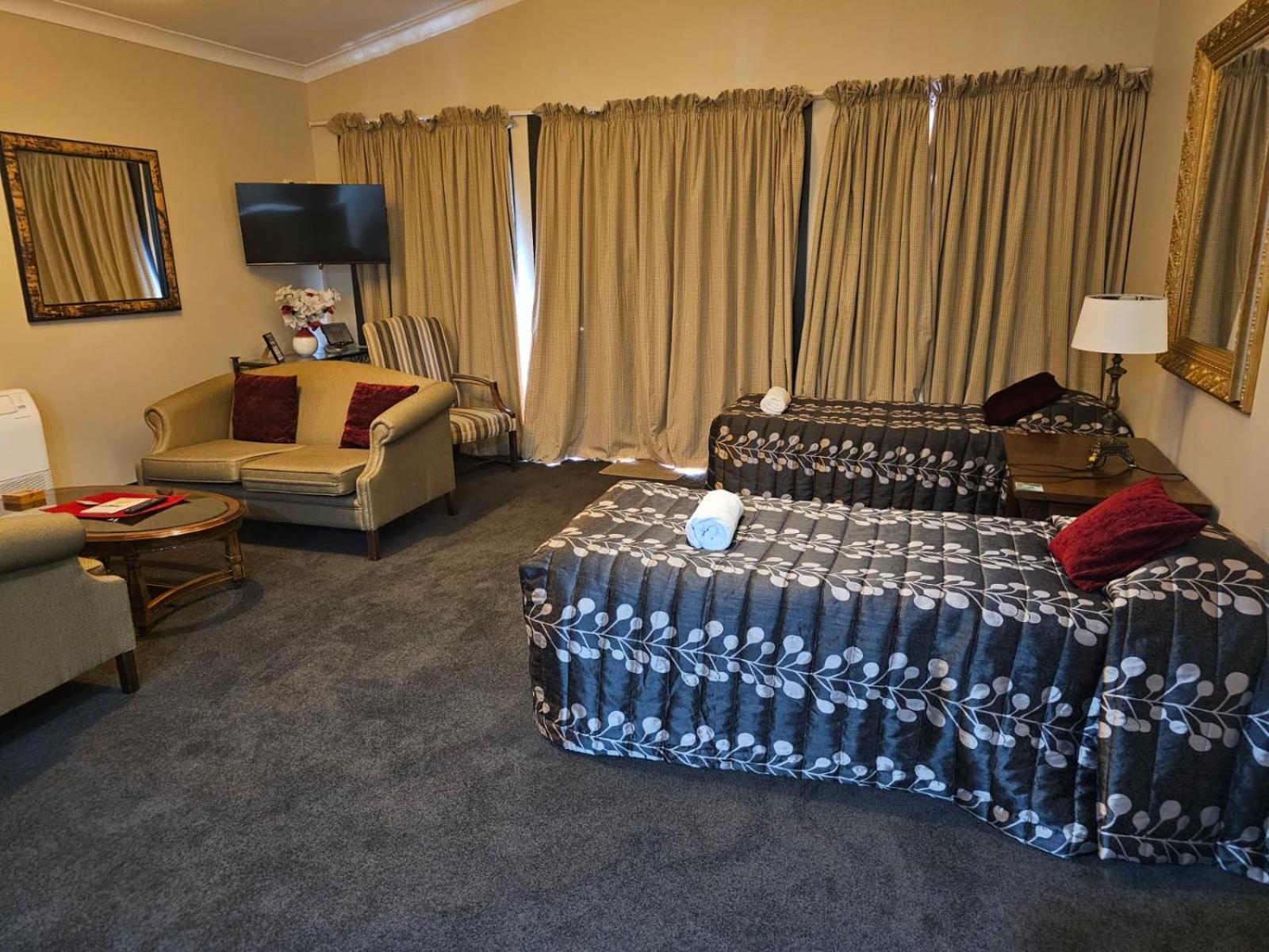 Gateway Motor Inn