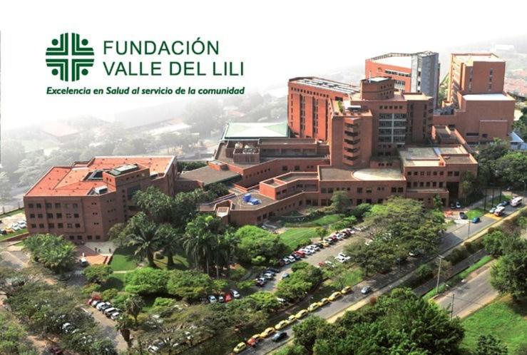 CALI Acogedor y Completo, Apto cerca de Jardin plaza, con piscina, parqueadero y aire acondicionado